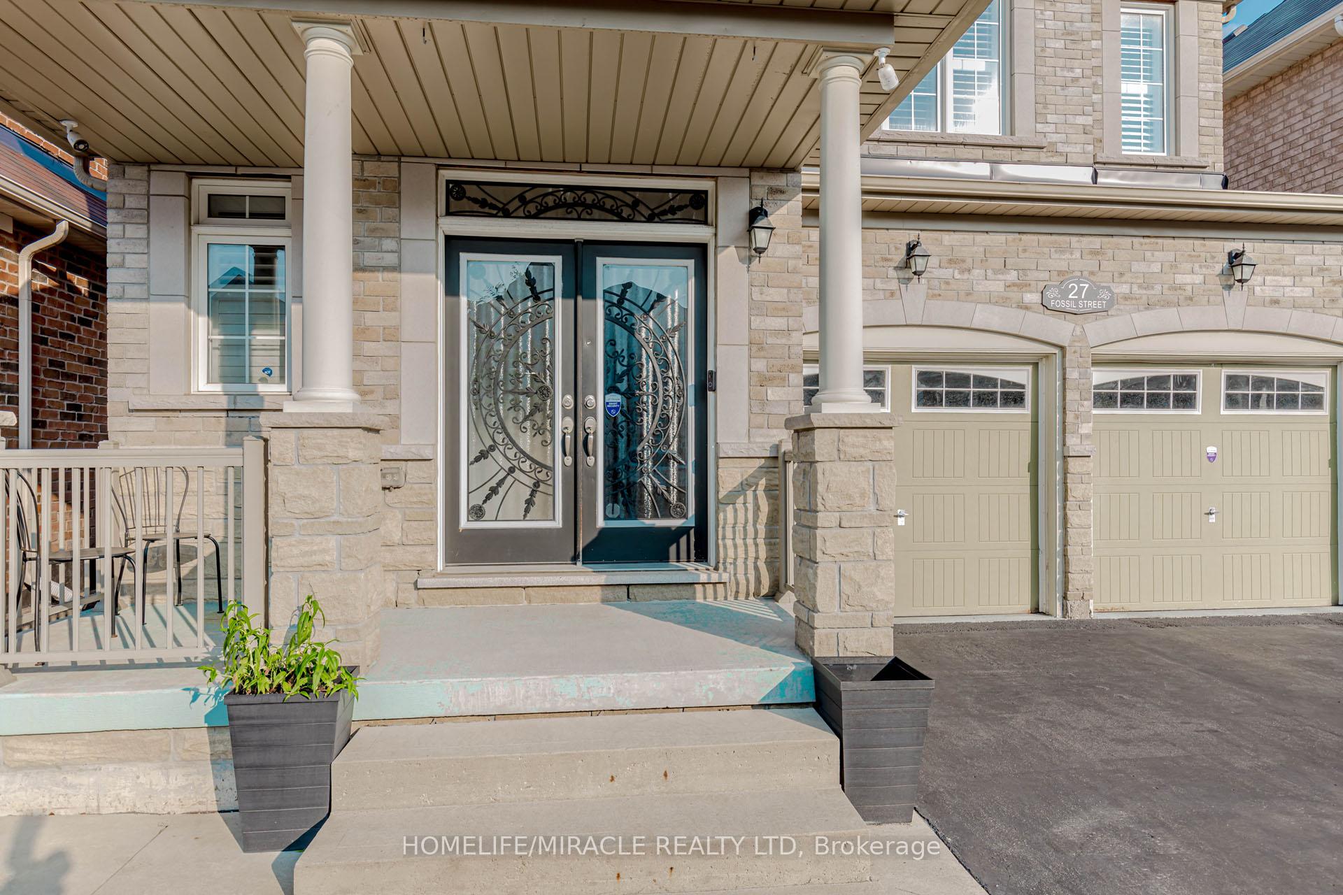 Photo 11 of 27 Fossil Street, Brampton, Bram East — HOMEH