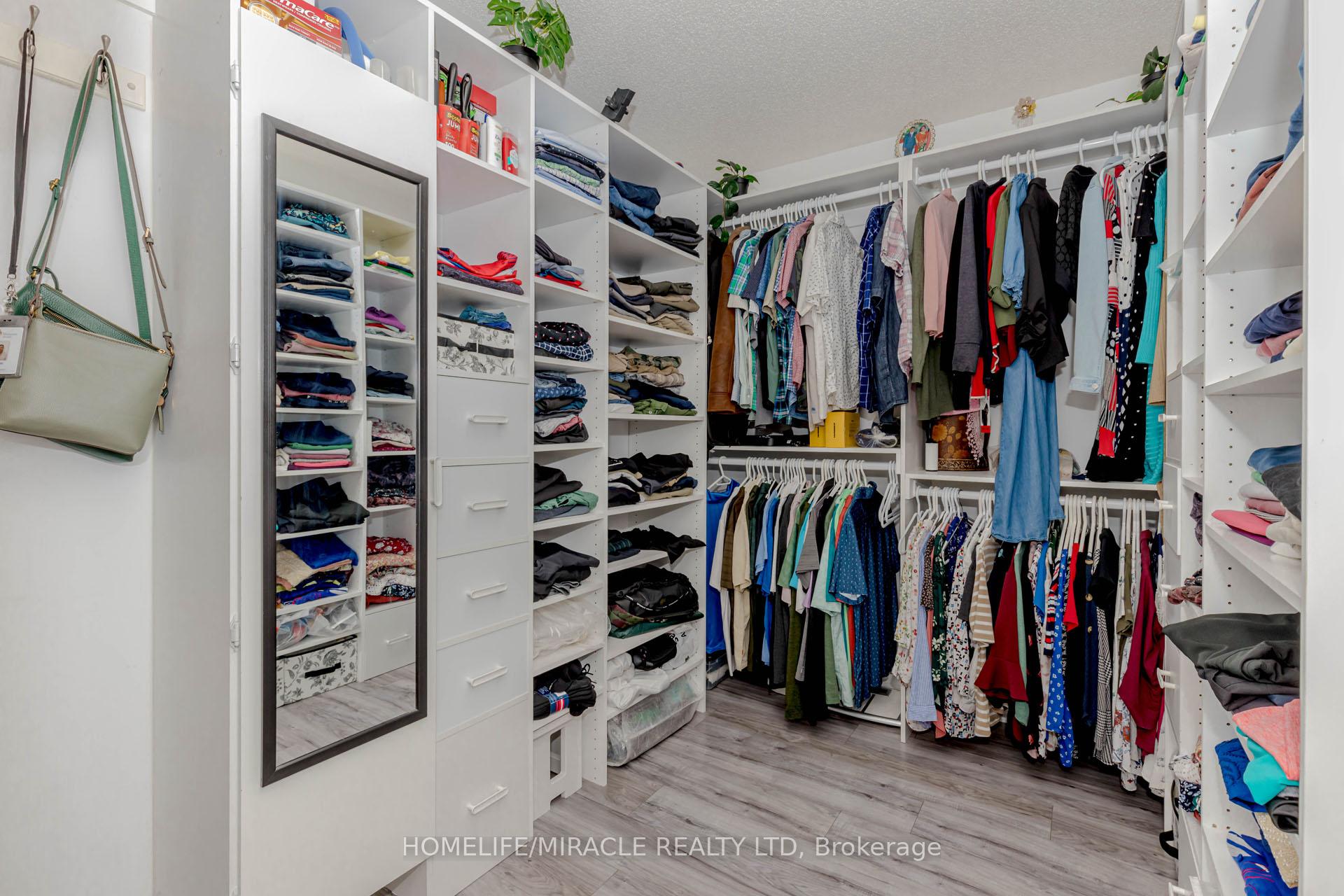 Photo 23 of 27 Fossil Street, Brampton, Bram East — HOMEH