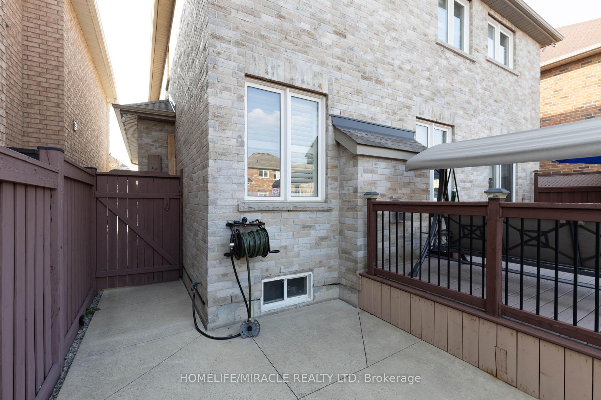 Photo 32 of 27 Fossil Street, Brampton, Bram East — HOMEH