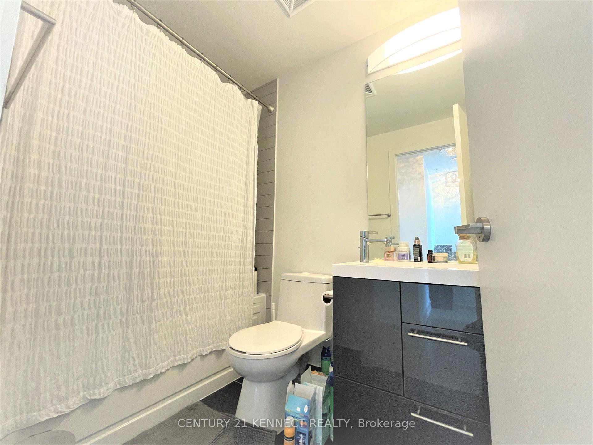 Photo 10 of Unit 2302, 199 Richmond Street, Toronto, Waterfront Communities — HOMEH