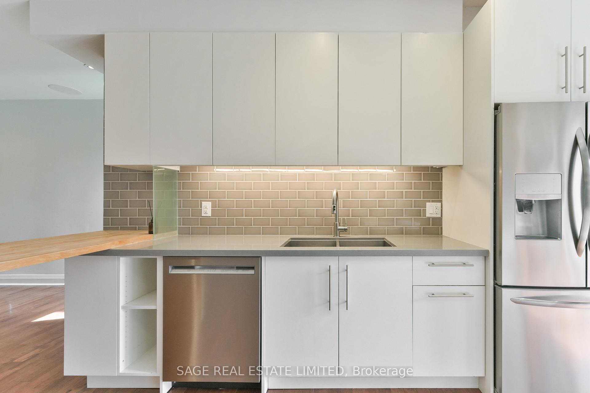 Photo 9 of 498 Crawford Street, Toronto, Palmerston-Little Italy — HOMEH