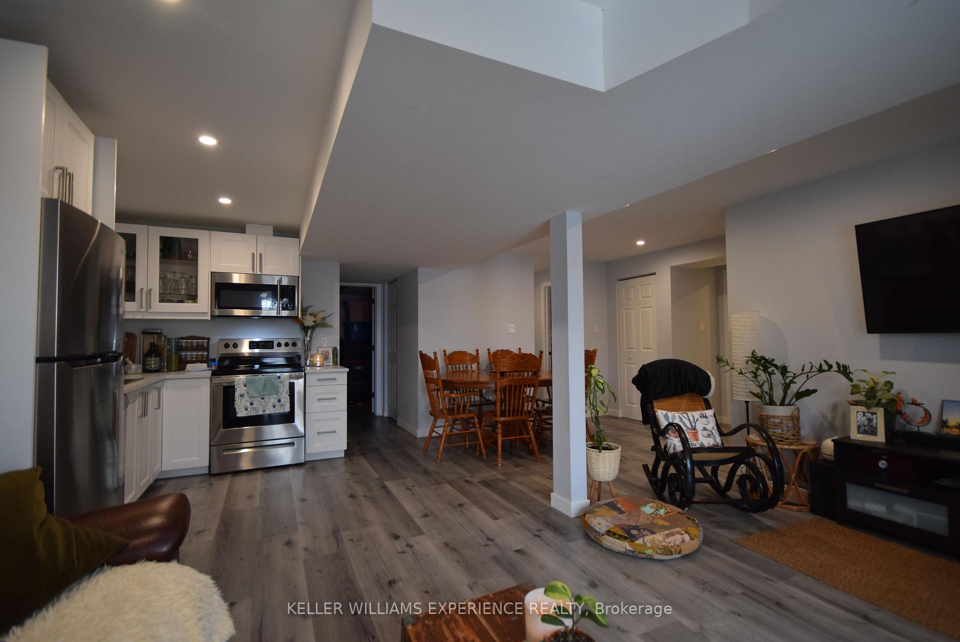 Photo 3 of Unit Lower, 67 Buchanan Street, Barrie, Grove East — HOMEH