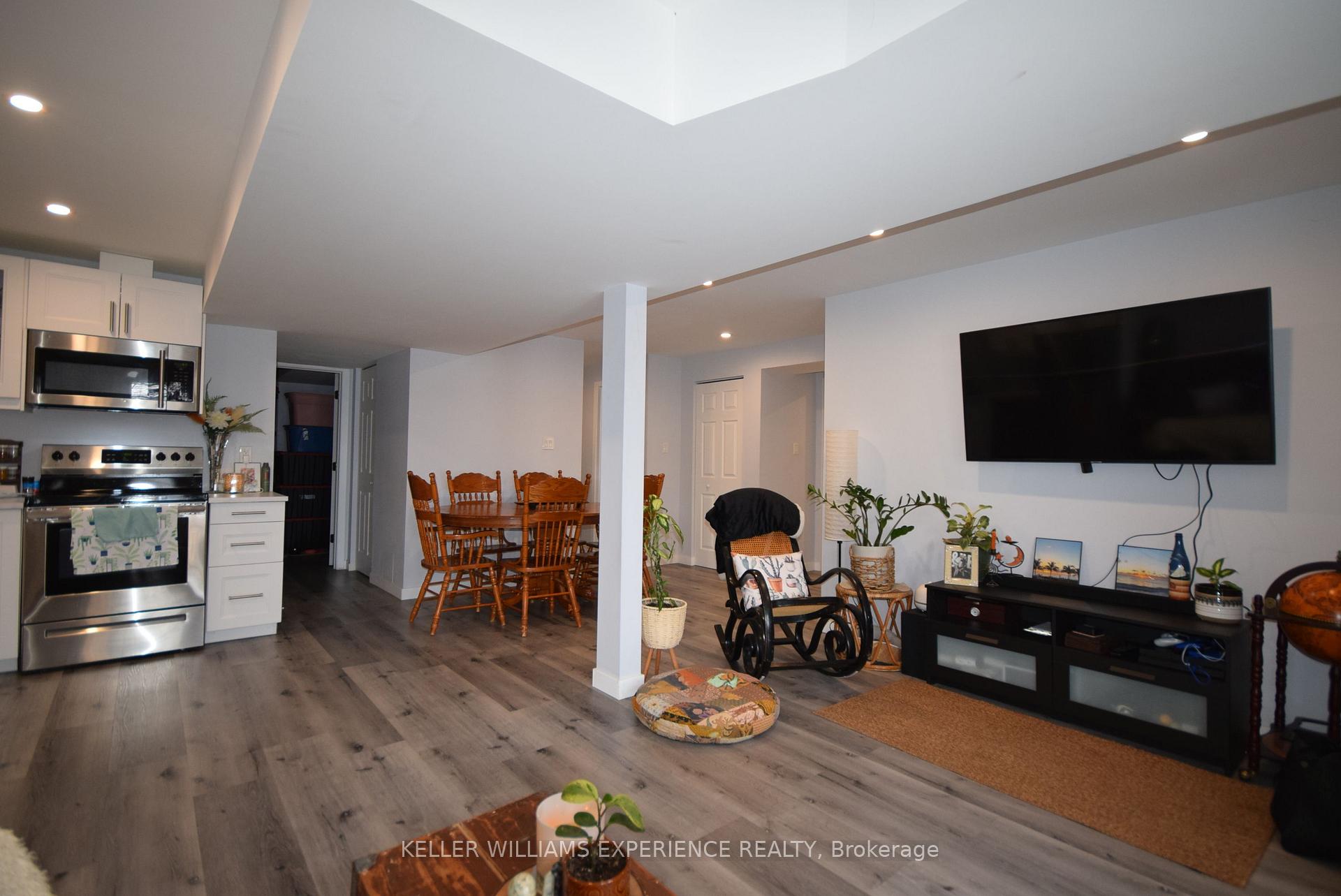 Photo 4 of Unit Lower, 67 Buchanan Street, Barrie, Grove East — HOMEH