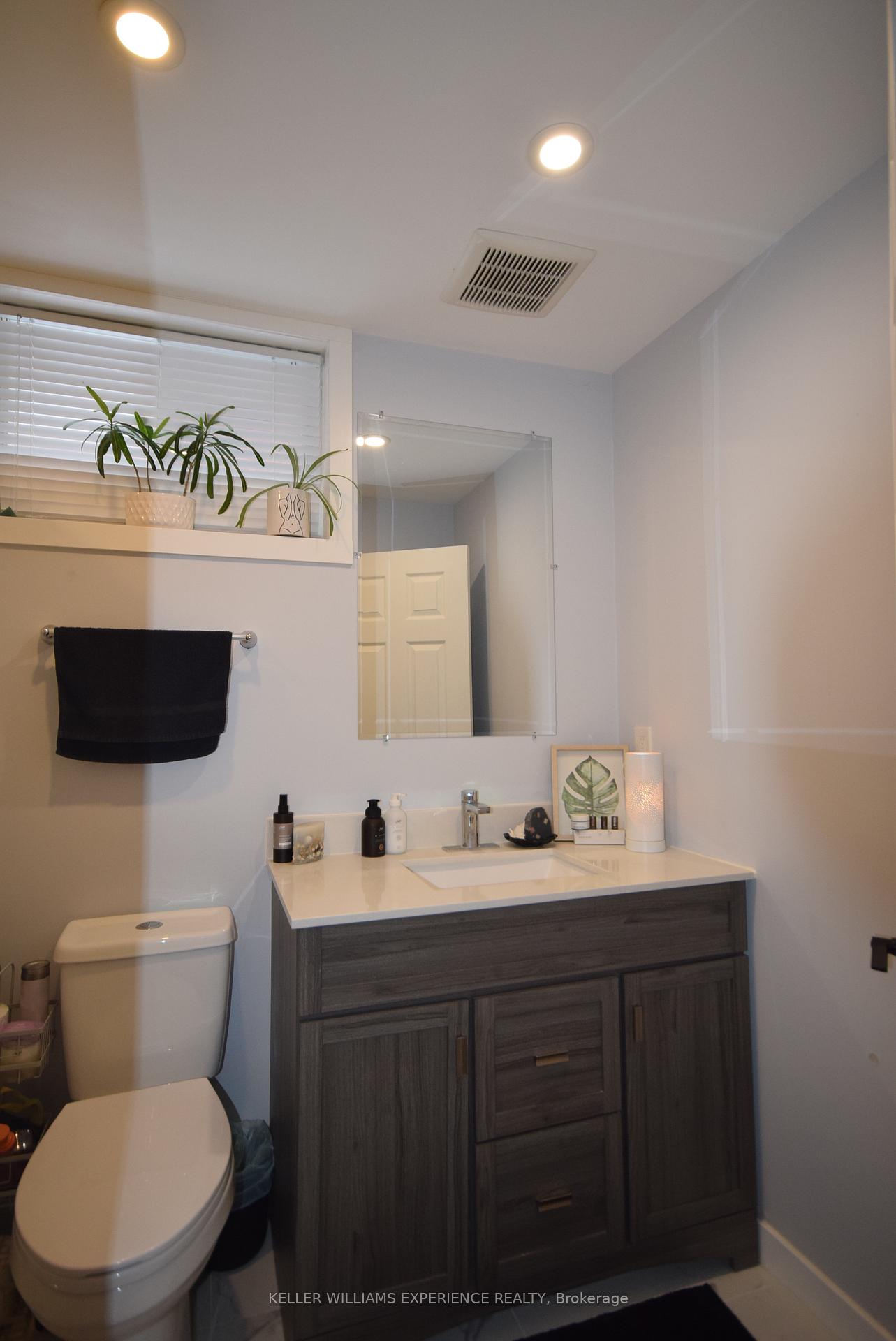 Photo 11 of Unit Lower, 67 Buchanan Street, Barrie, Grove East — HOMEH