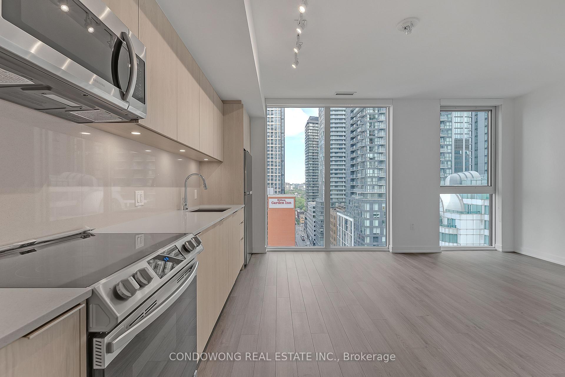 Photo 4 of Unit 1503, 357 King Street W, Toronto, Waterfront Communities — HOMEH
