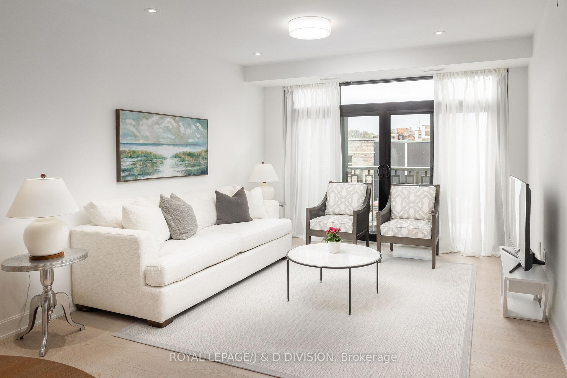 Photo 6 of Unit 407, 1 Strathgowan Avenue, Toronto, Lawrence Park South — HOMEH