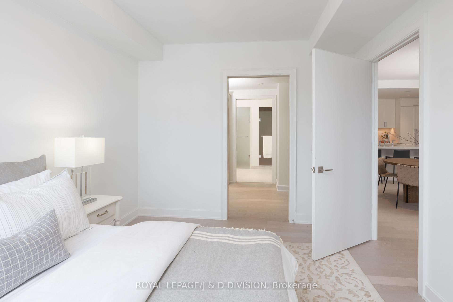 Photo 14 of Unit 407, 1 Strathgowan Avenue, Toronto, Lawrence Park South — HOMEH