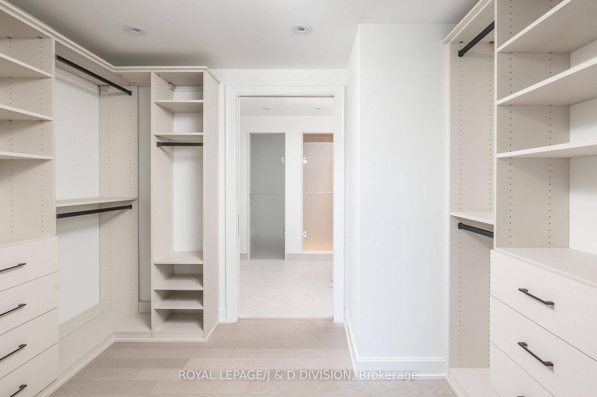 Photo 15 of Unit 407, 1 Strathgowan Avenue, Toronto, Lawrence Park South — HOMEH