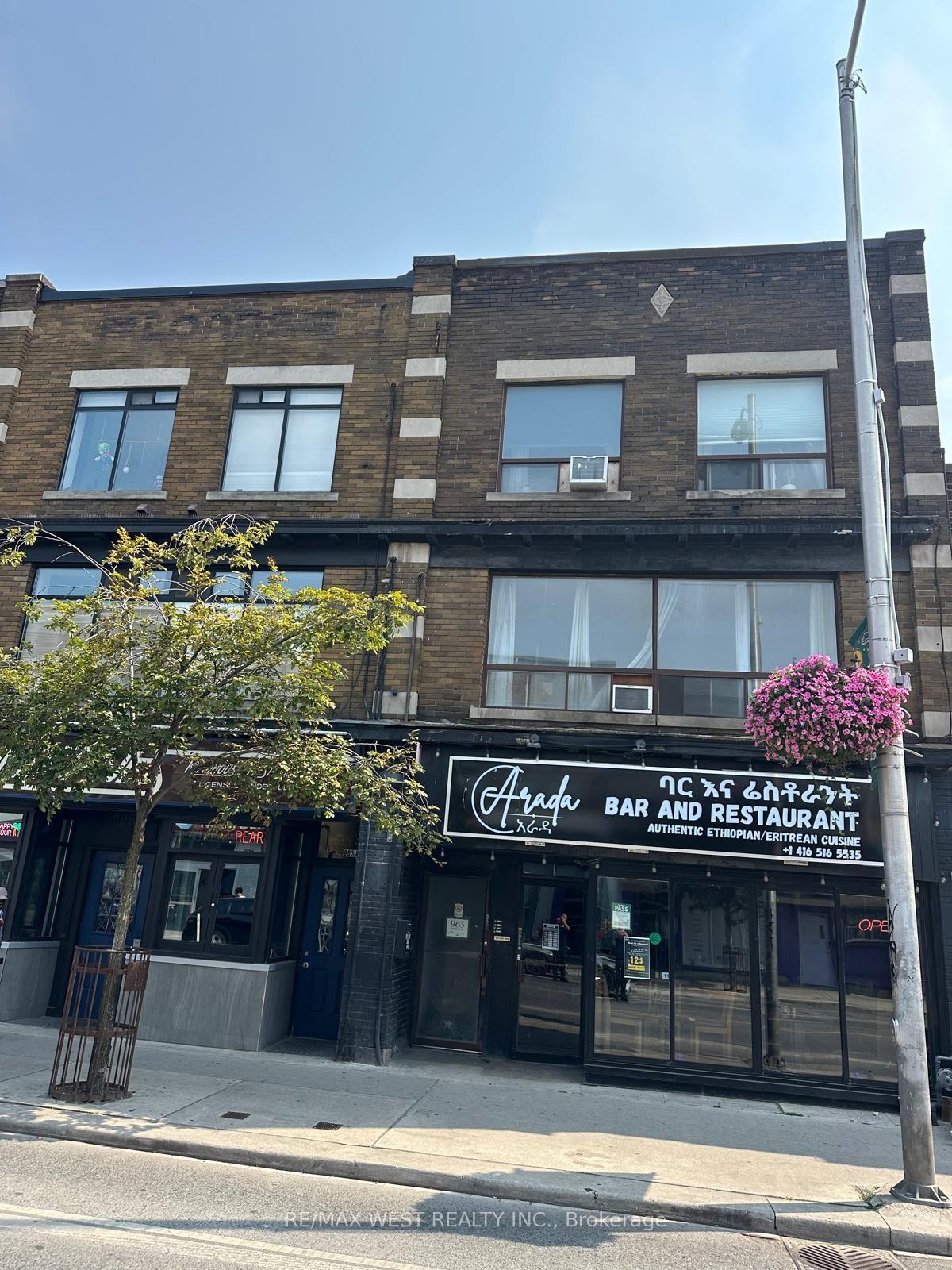 Front of Unit 1, 965 Bloor Street
