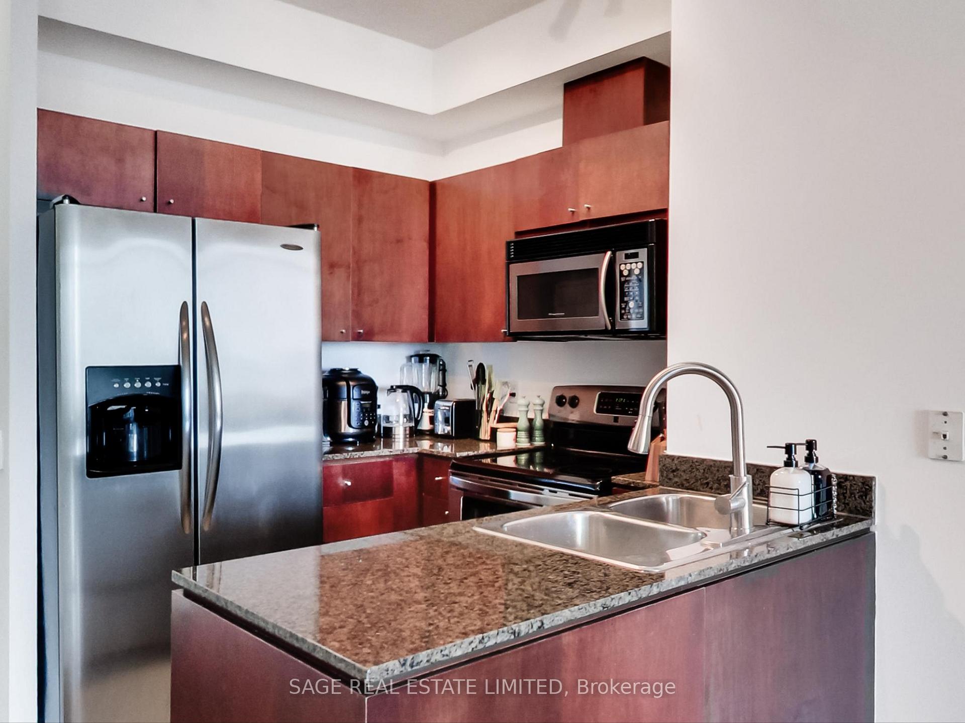 Photo 9 of Unit 3306, 361 Front Street, Toronto, Waterfront Communities — HOMEH