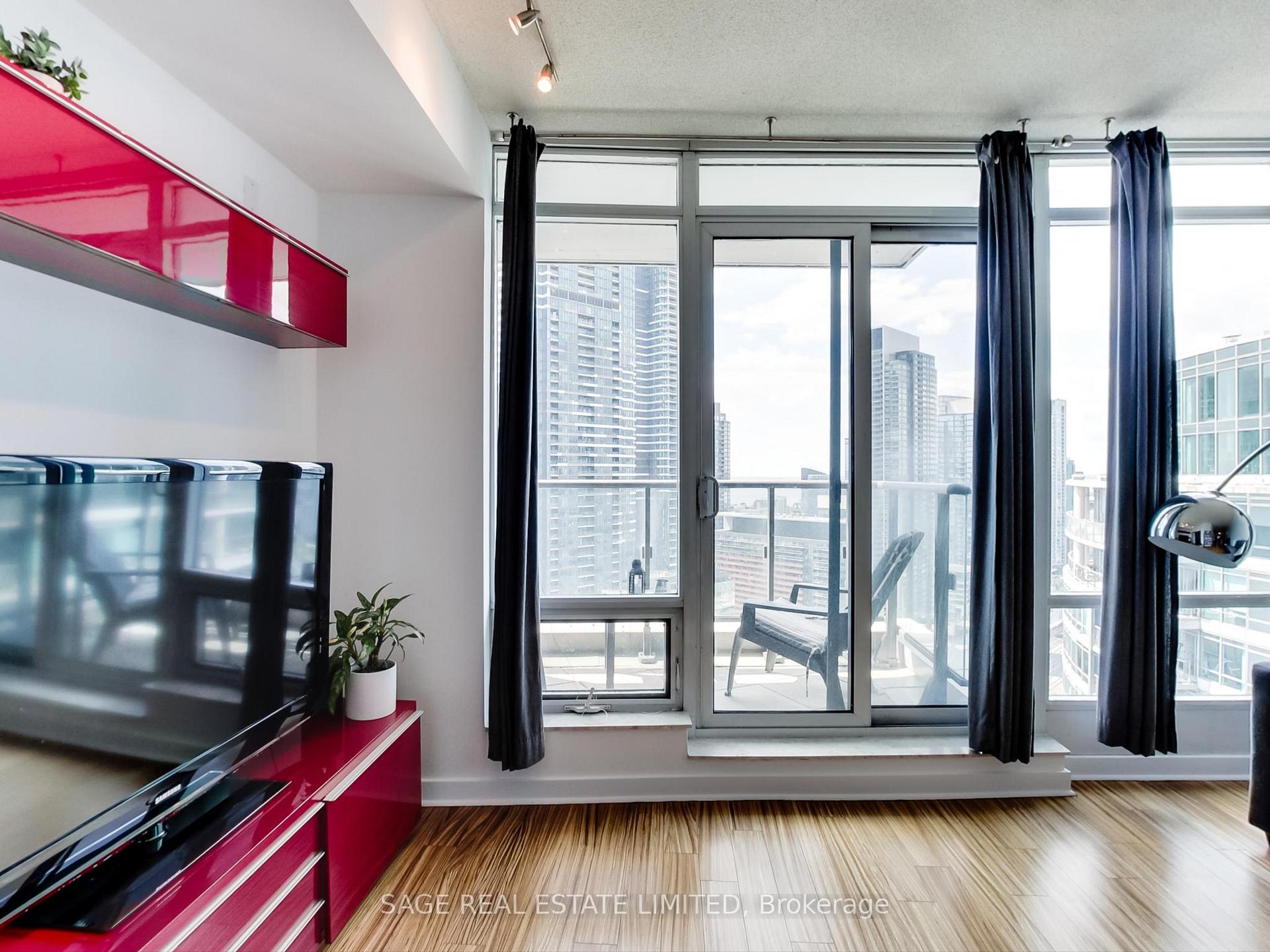 Photo 12 of Unit 3306, 361 Front Street, Toronto, Waterfront Communities — HOMEH