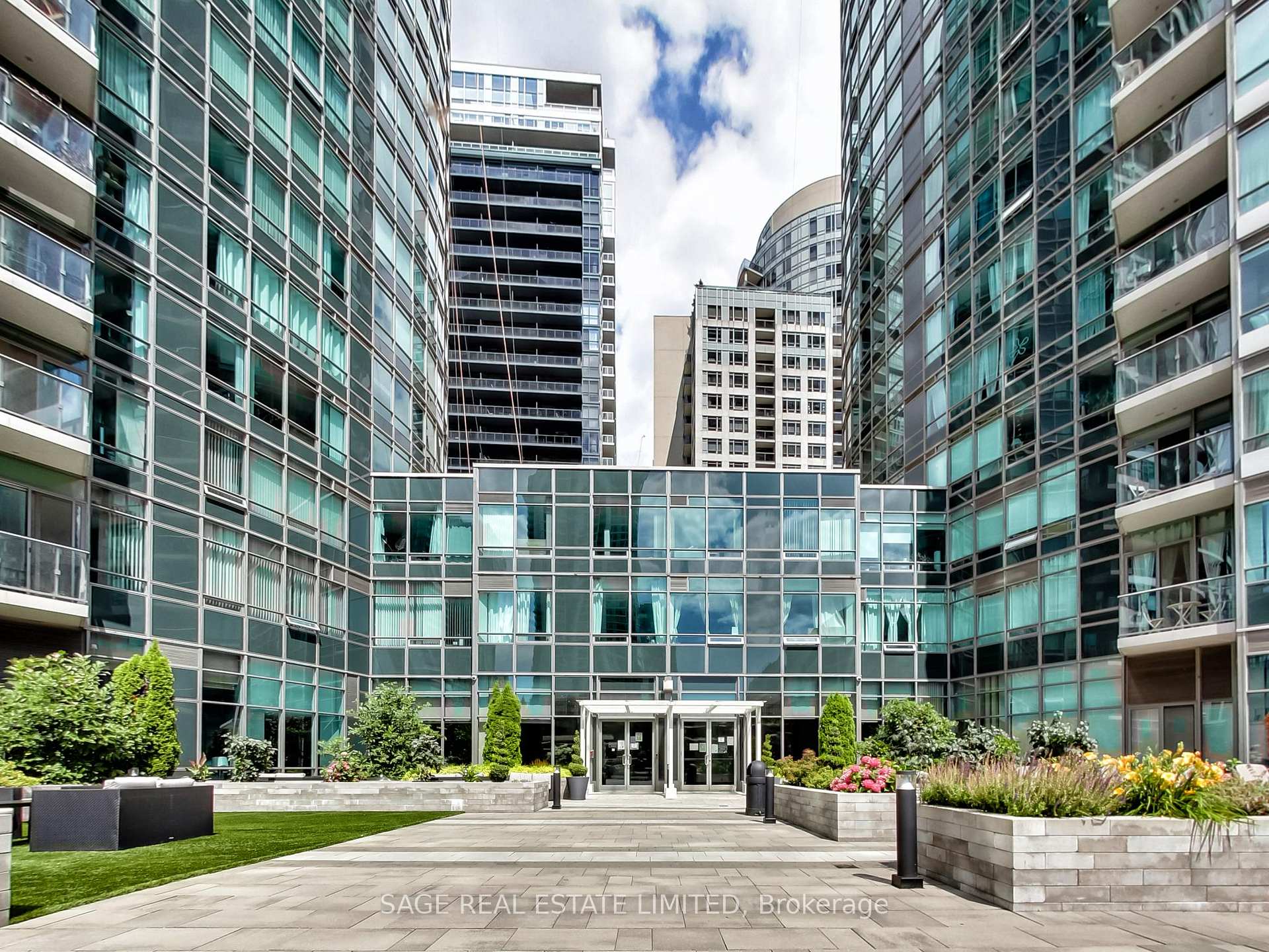 Photo 35 of Unit 3306, 361 Front Street, Toronto, Waterfront Communities — HOMEH