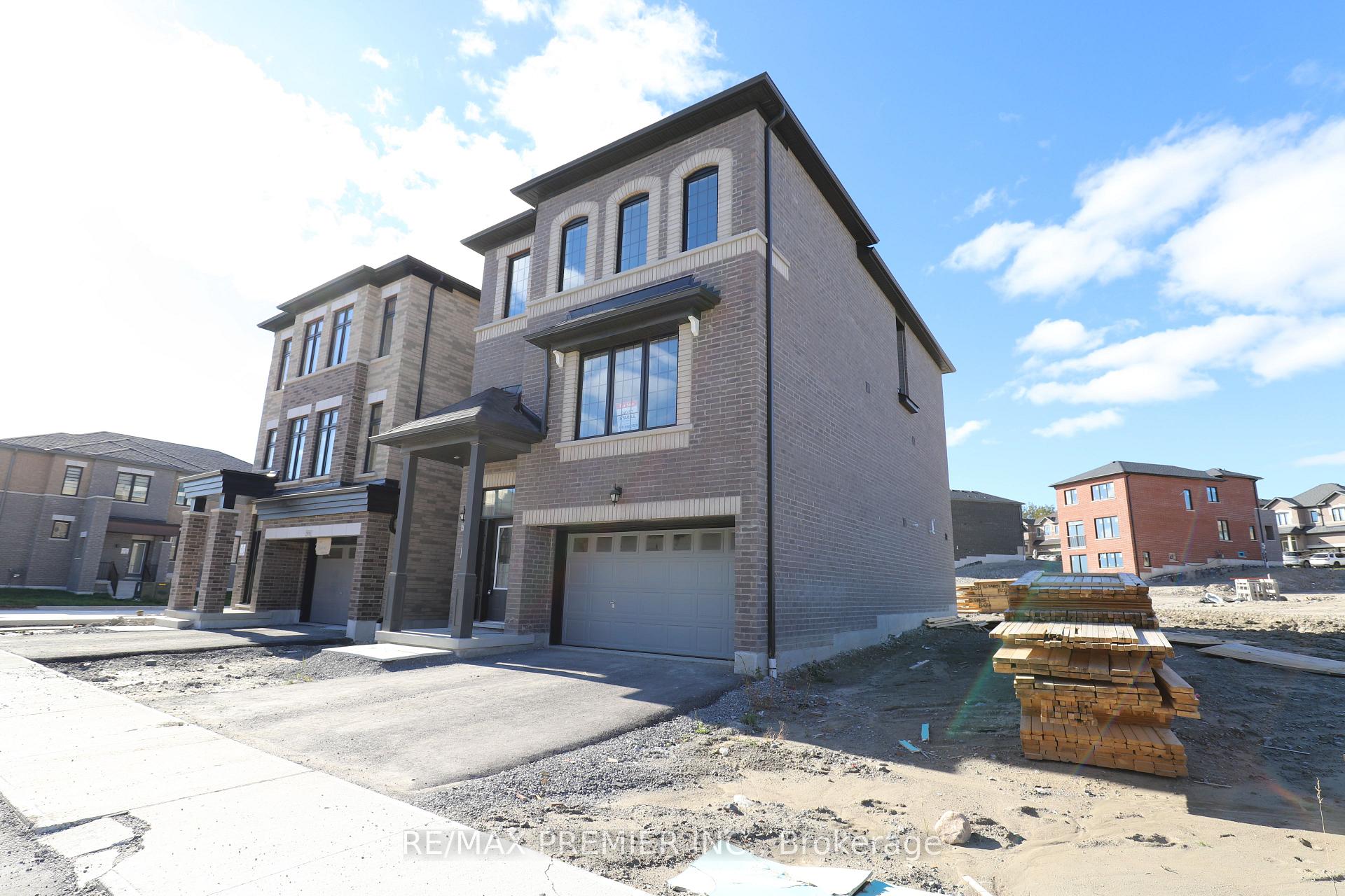 Photo 4 of 2942 Starlight Drive, Pickering, Rural Pickering — HOMEH