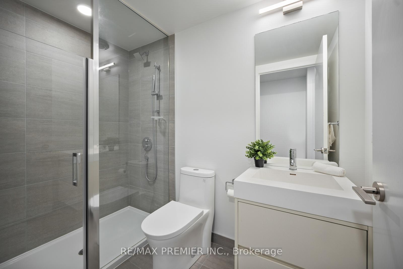Photo 19 of Unit 408, 9 Tecumseth Street, Toronto, Niagara — HOMEH