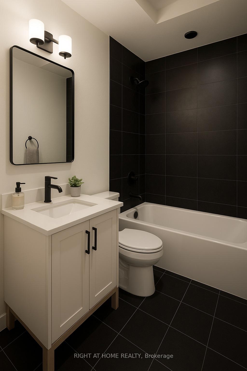 Photo 2 of Unit 12, 1695 Bathurst Street, Toronto, Forest Hill South — HOMEH