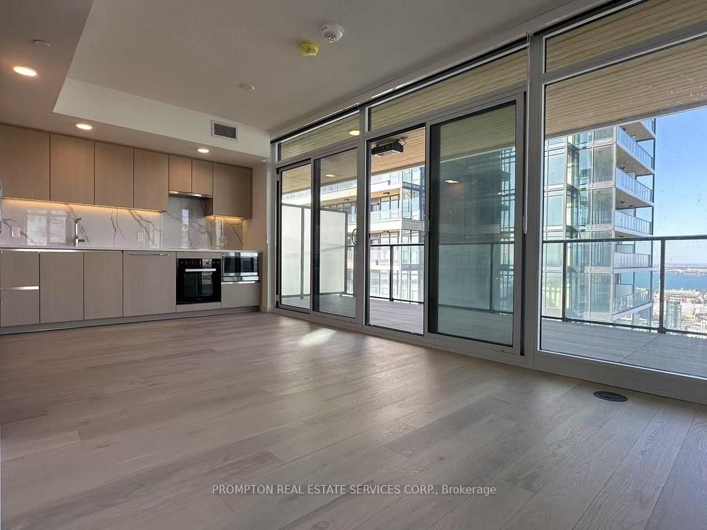 Photo 1 of Unit 6708, 1 Concord Cityplace Way, Toronto, Waterfront Communities — HOMEH