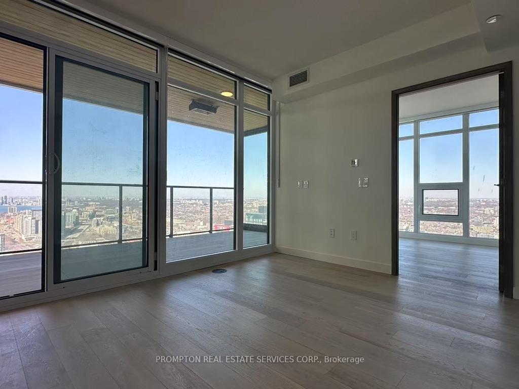 Photo 19 of Unit 6708, 1 Concord Cityplace Way, Toronto, Waterfront Communities — HOMEH