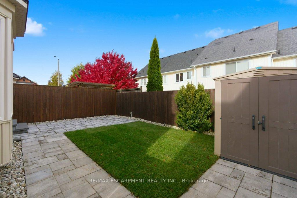 Photo 37 of 113 Thornlodge Drive, Hamilton, Waterdown — HOMEH