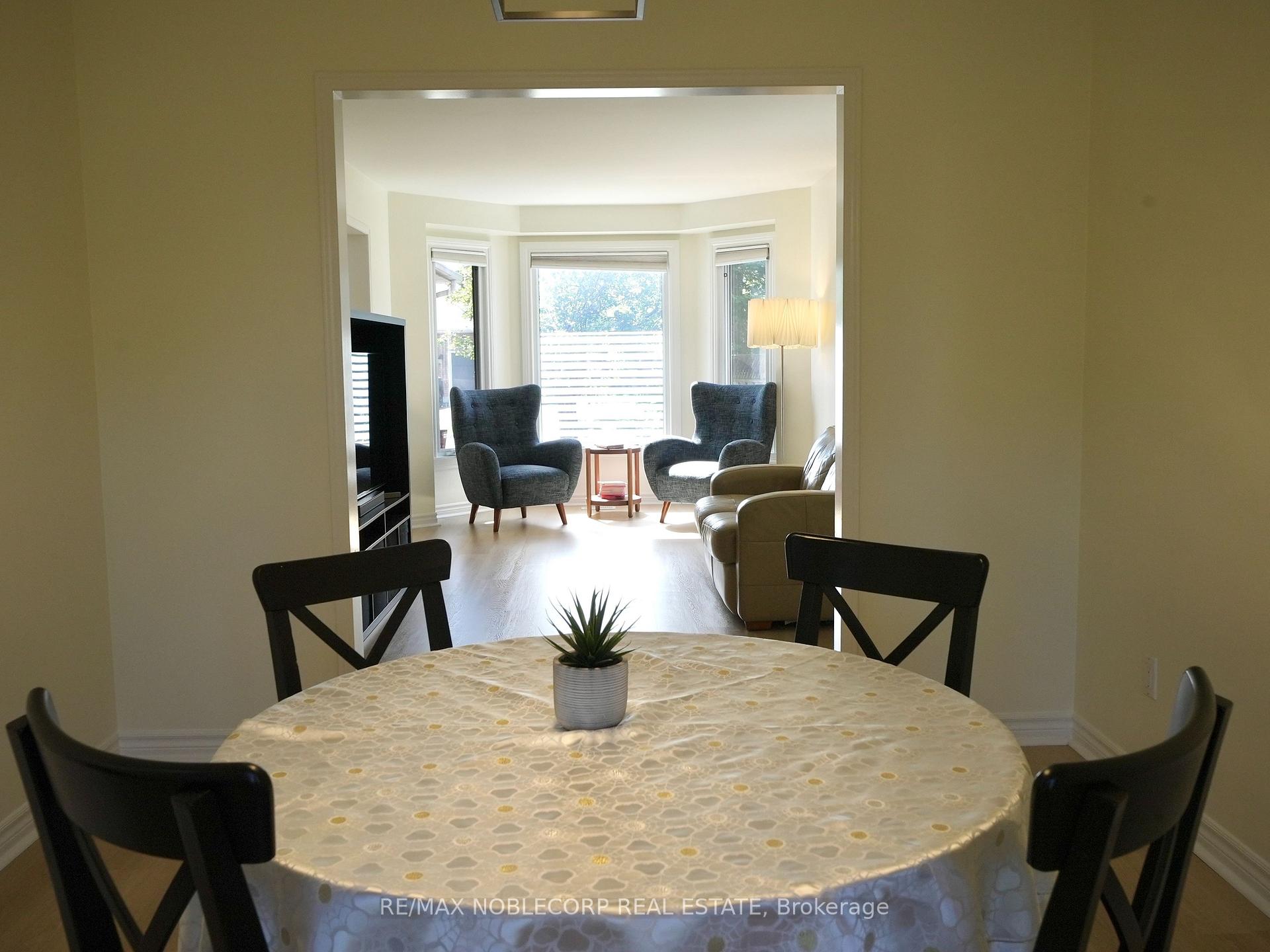Photo 12 of 62 O'Shaughnessy Crescent, Barrie, Holly — HOMEH