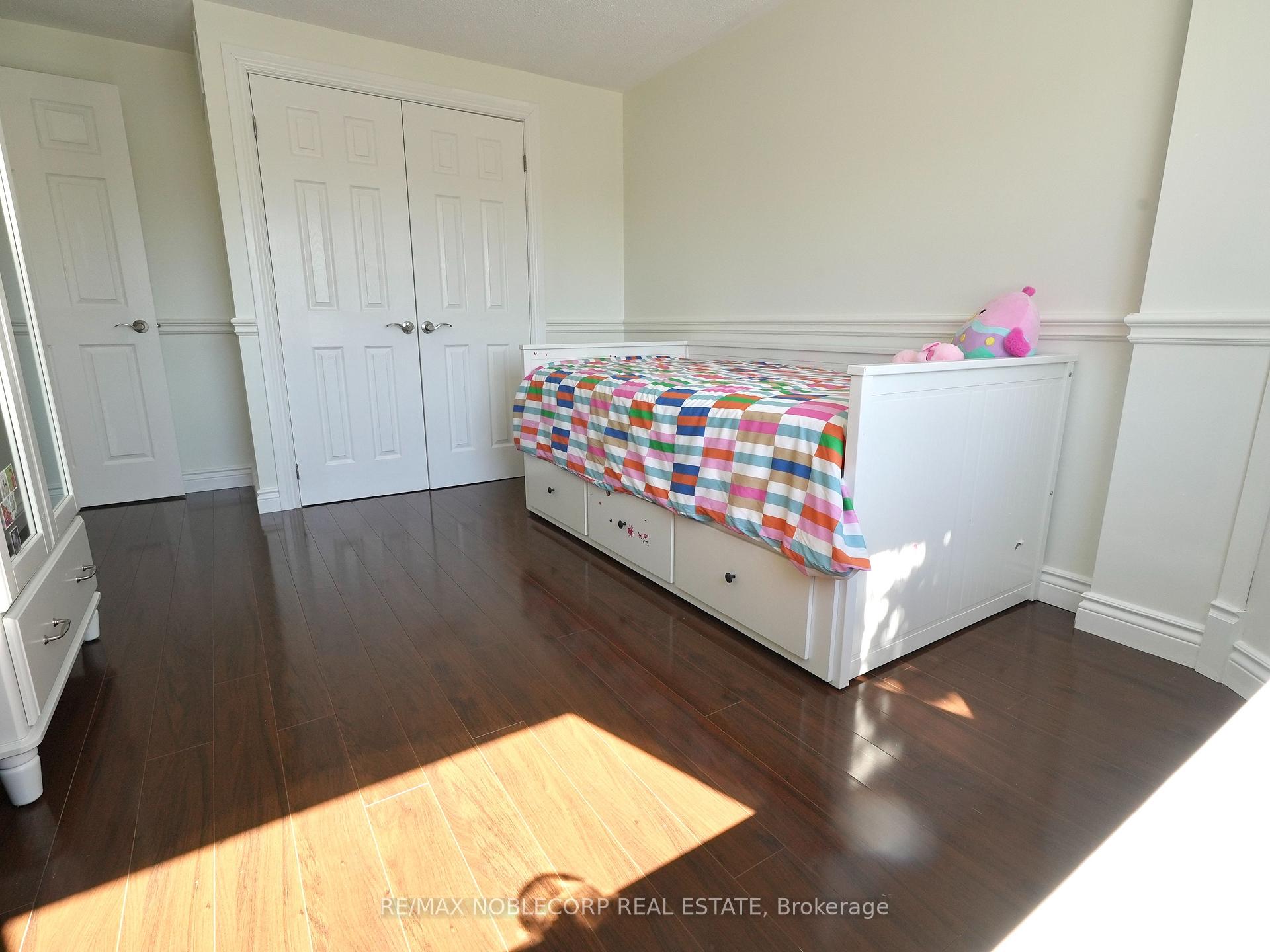Photo 23 of 62 O'Shaughnessy Crescent, Barrie, Holly — HOMEH