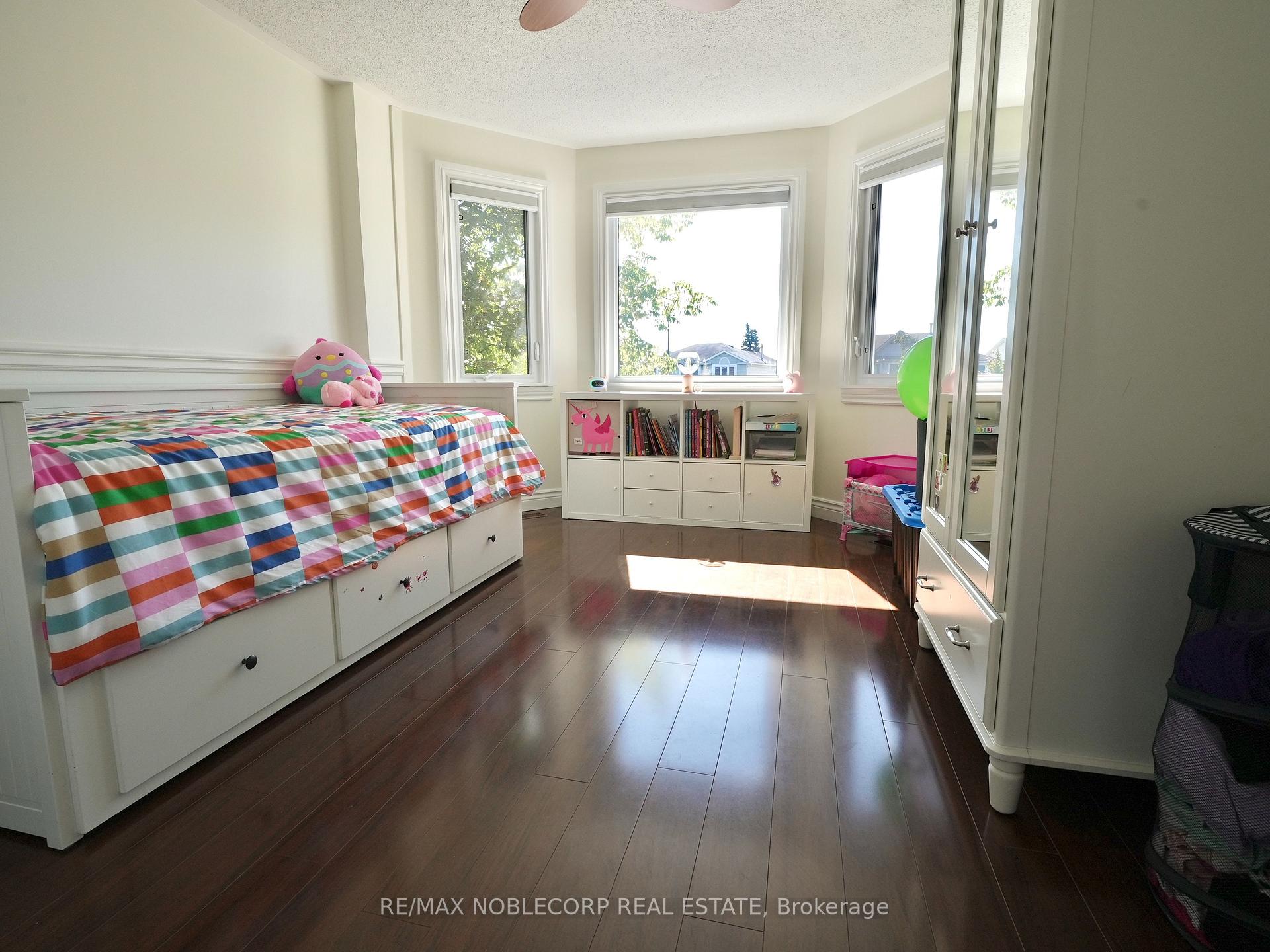Photo 24 of 62 O'Shaughnessy Crescent, Barrie, Holly — HOMEH