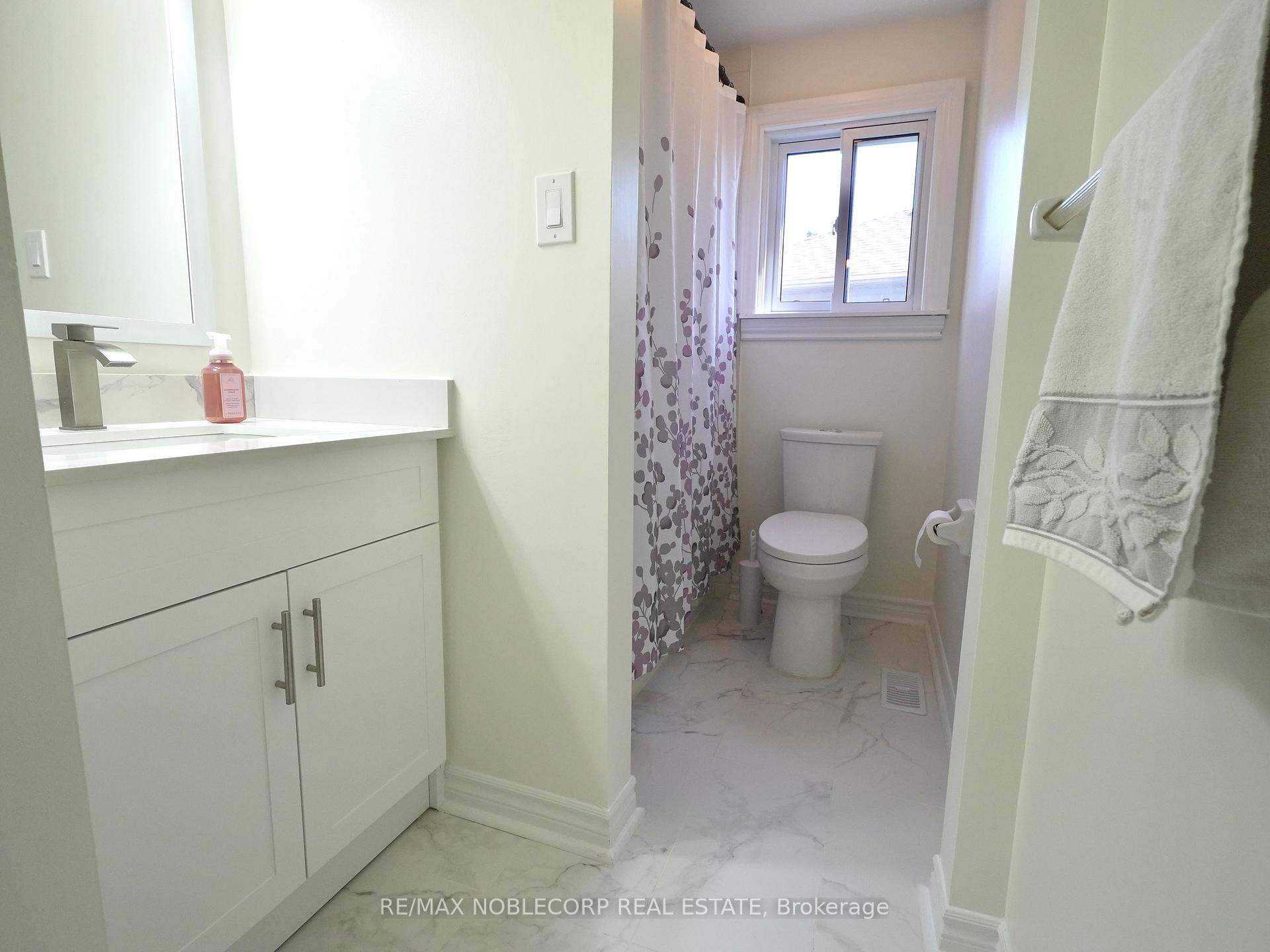 Photo 25 of 62 O'Shaughnessy Crescent, Barrie, Holly — HOMEH