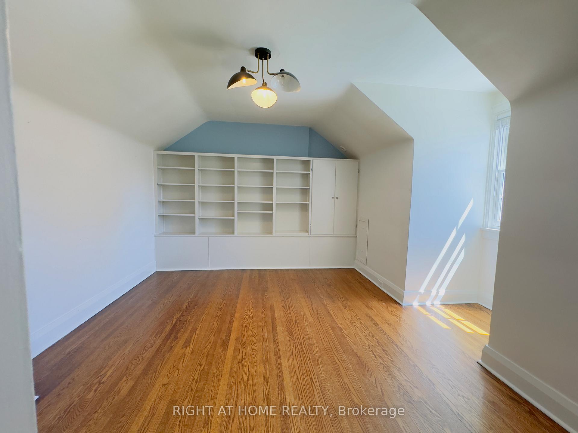 Photo 15 of 72 Glengowan Road, Toronto, Lawrence Park South — HOMEH