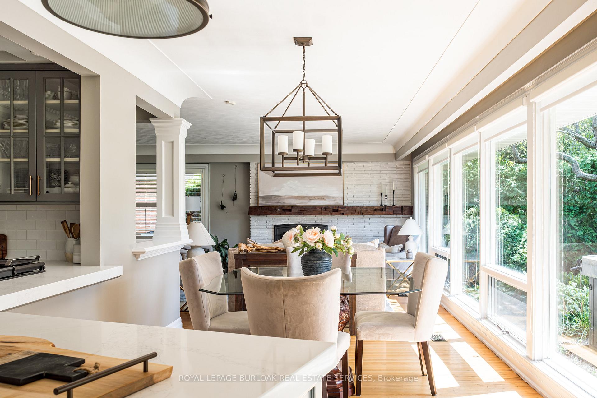 Photo 15 of 724 Kingsway Drive, Burlington, LaSalle — HOMEH