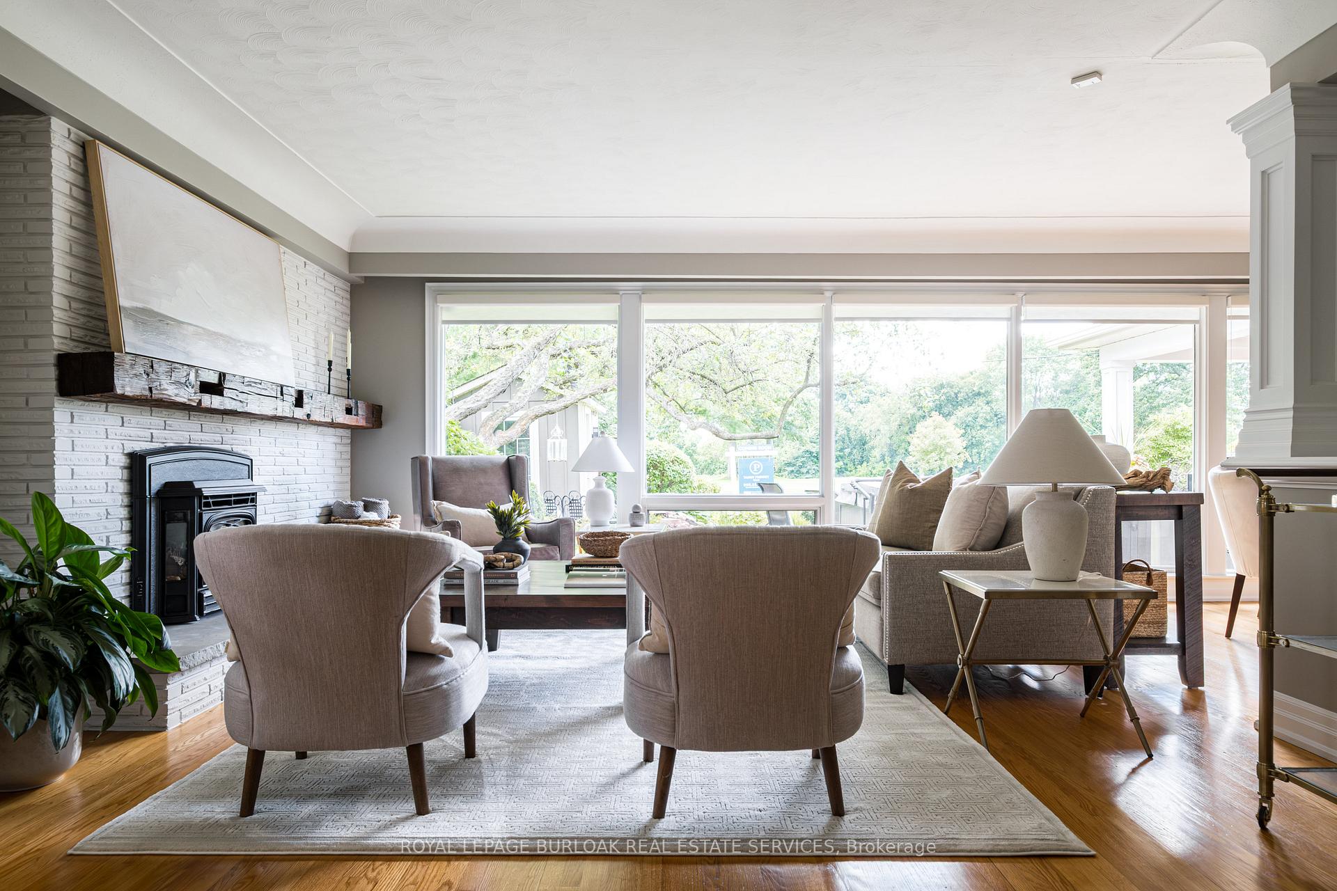 Photo 20 of 724 Kingsway Drive, Burlington, LaSalle — HOMEH