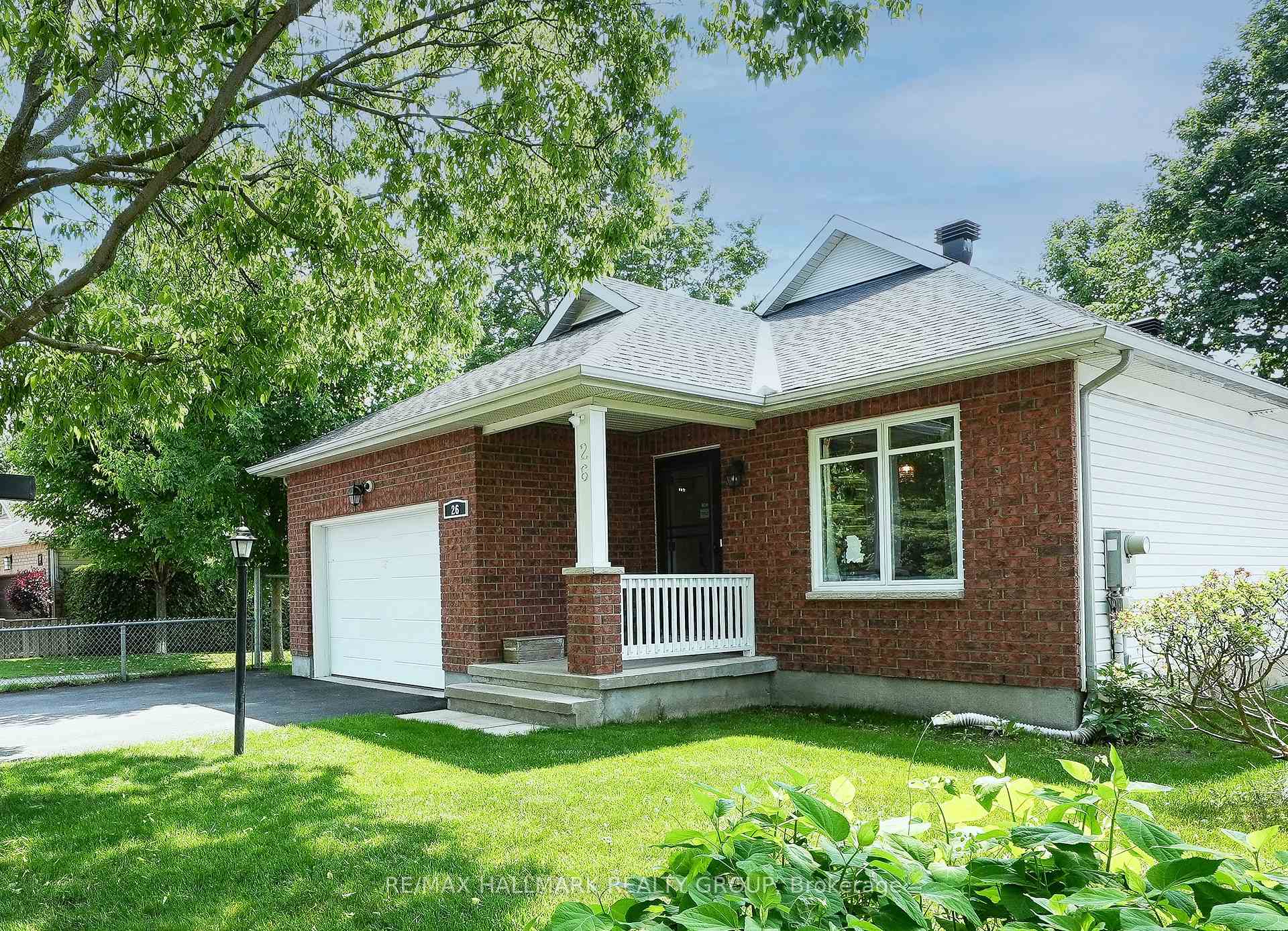 Front of 26 Fieldcrest Avenue