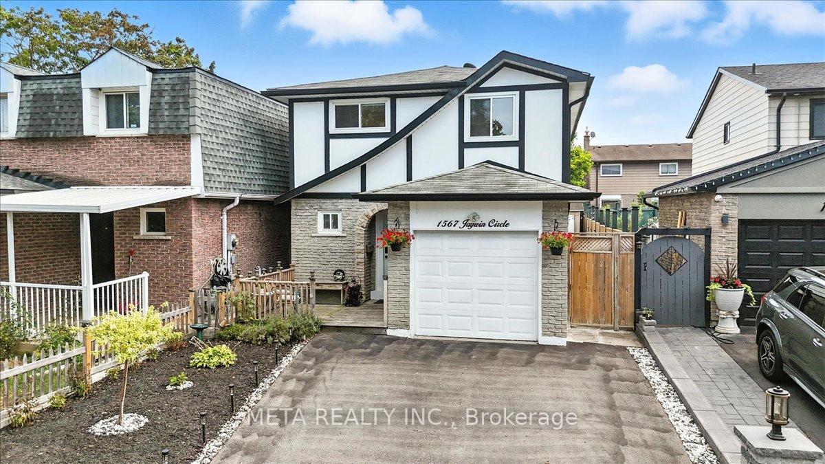 Photo 1 of 1567 Jaywin Circle, Pickering, Village East — HOMEH