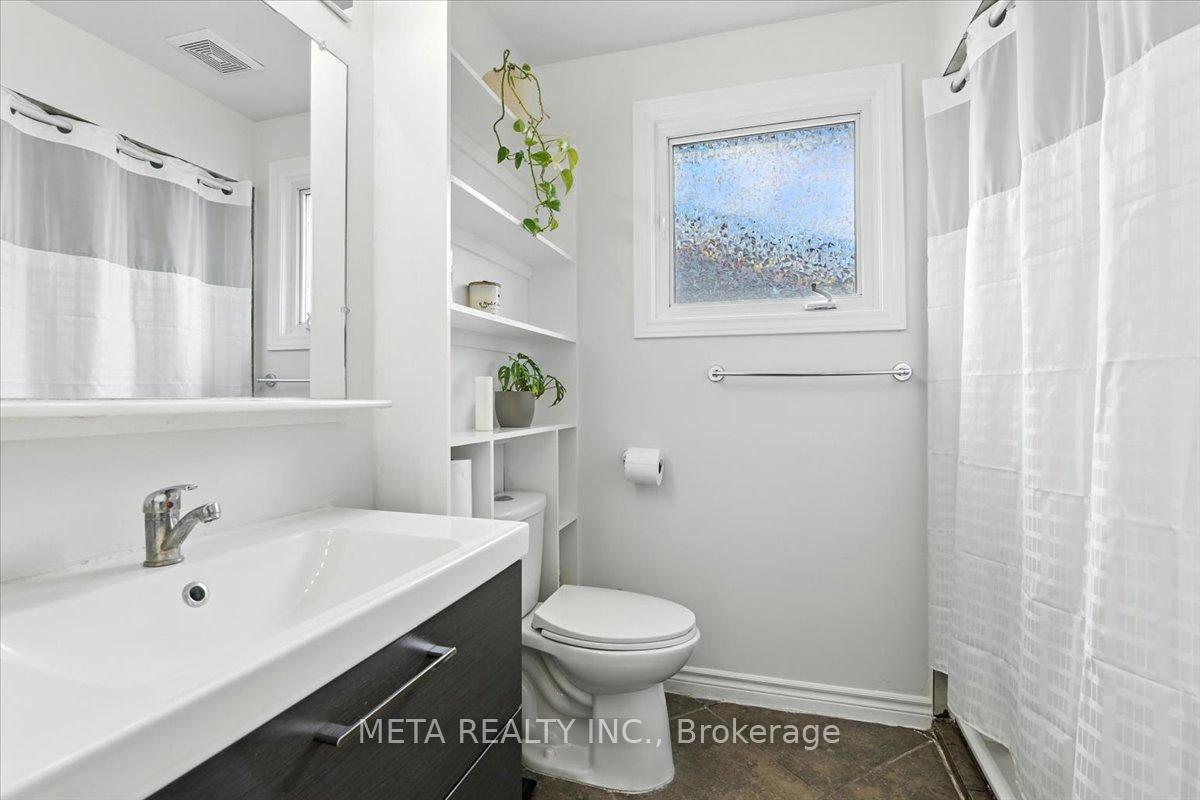 Photo 26 of 1567 Jaywin Circle, Pickering, Village East — HOMEH