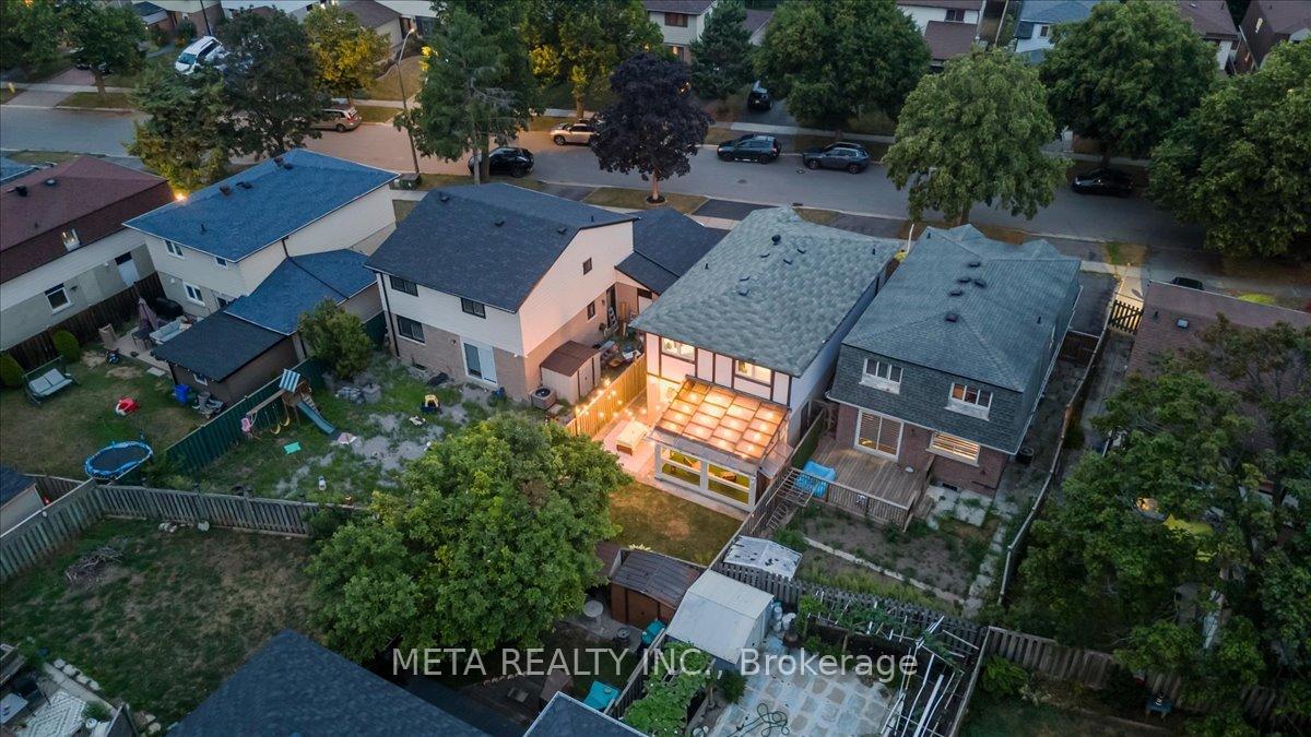 Photo 45 of 1567 Jaywin Circle, Pickering, Village East — HOMEH