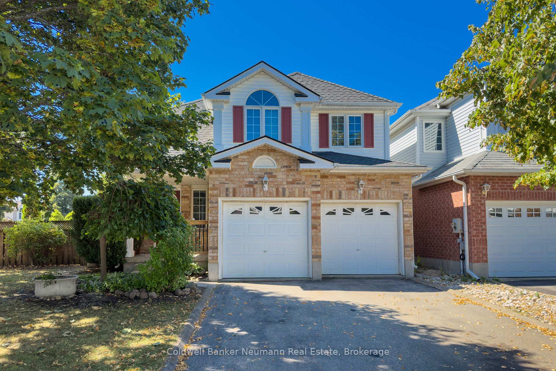 Photo 1 of 67 Gaw Crescent, Guelph, Pineridge/Westminster Woods — HOMEH