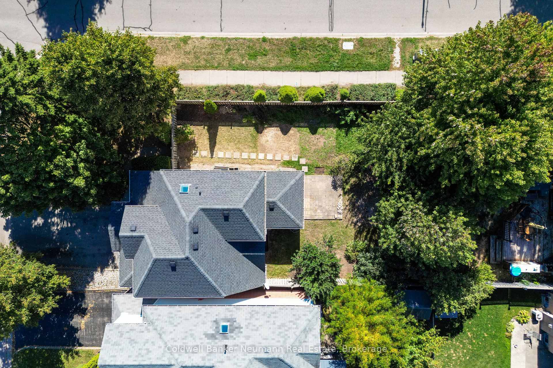Photo 20 of 67 Gaw Crescent, Guelph, Pineridge/Westminster Woods — HOMEH