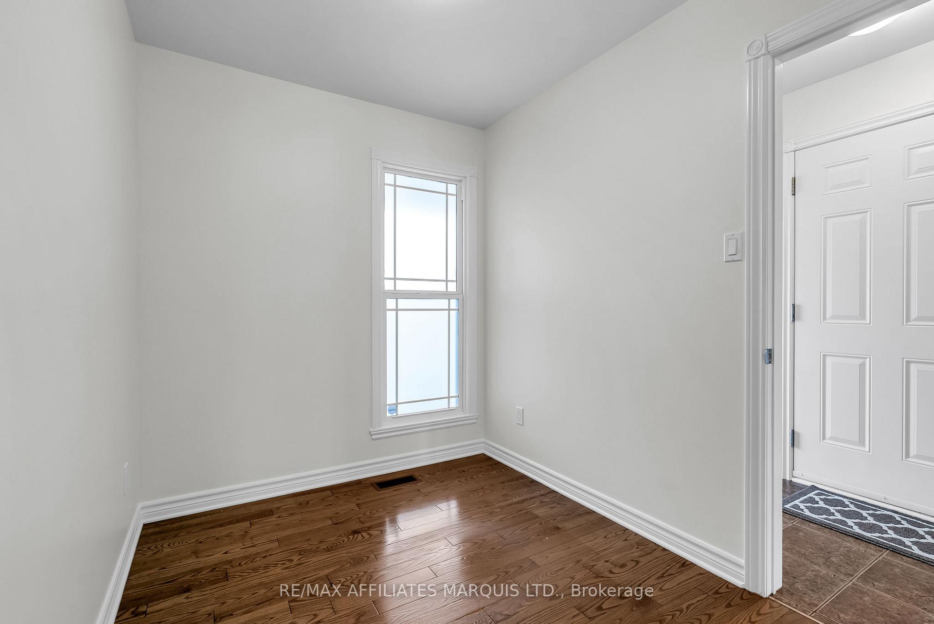 Photo 6 of 2125 Concorde Avenue, Cornwall — HOMEH