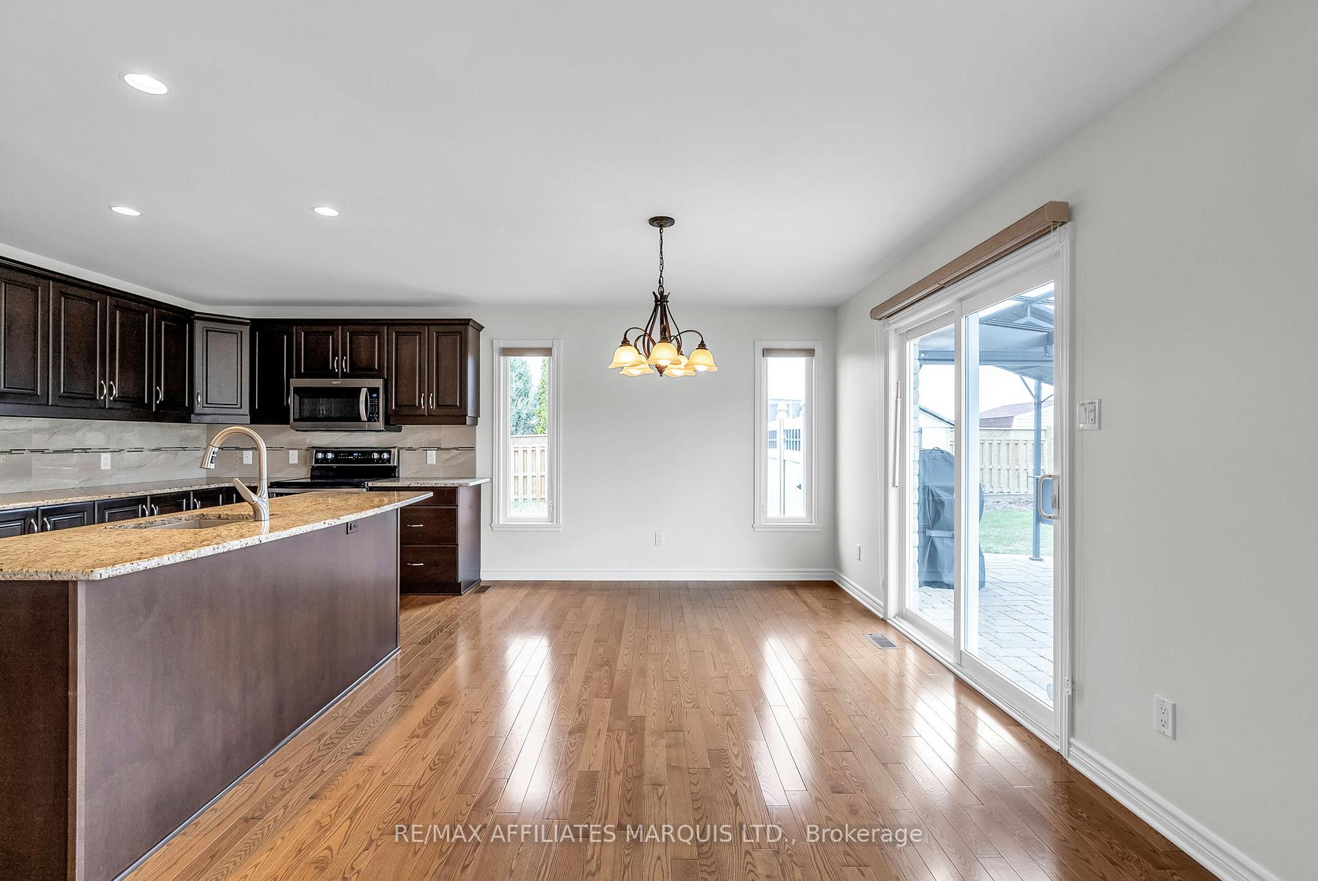 Photo 15 of 2125 Concorde Avenue, Cornwall — HOMEH