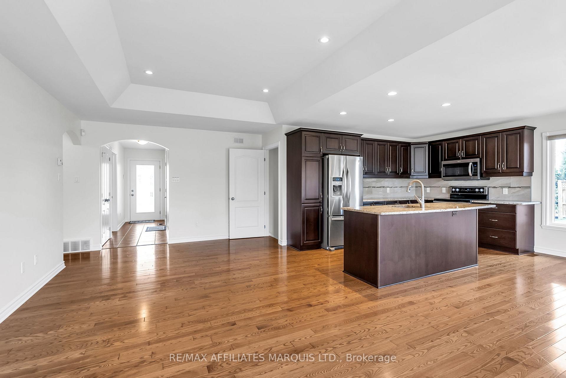 Photo 23 of 2125 Concorde Avenue, Cornwall — HOMEH