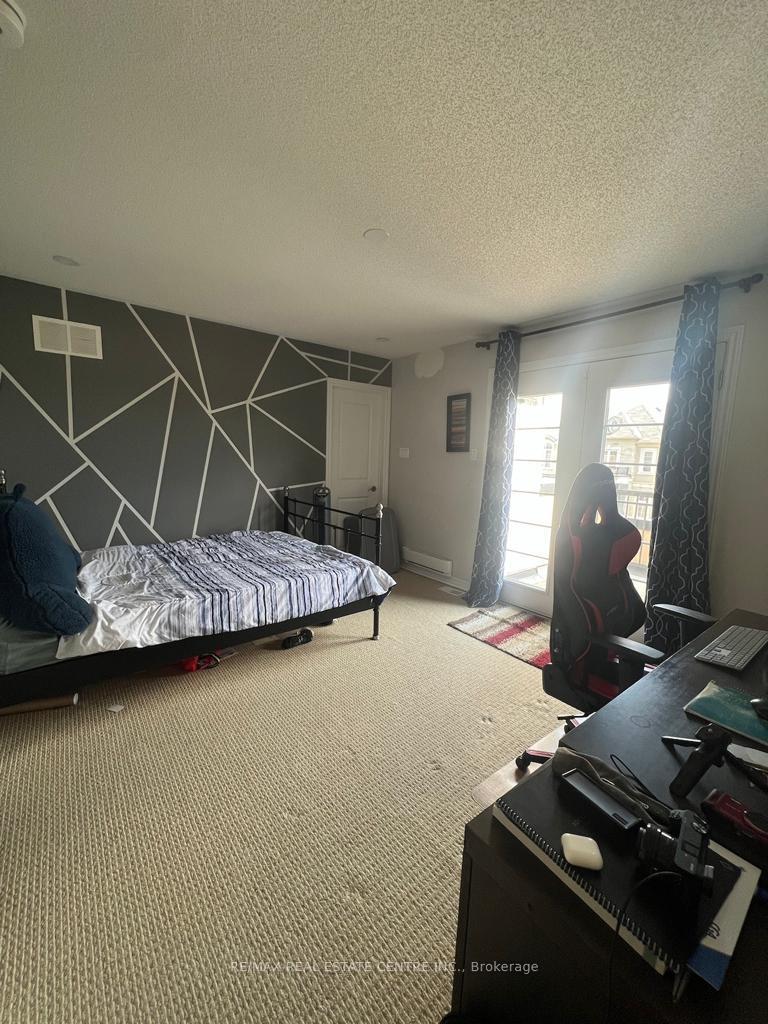 Photo 42 of 15 Lola Crescent, Brampton, Northwest Brampton — HOMEH