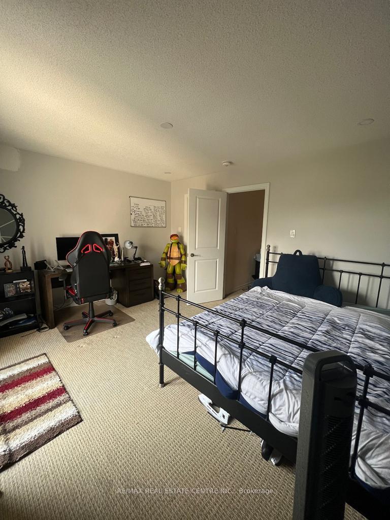 Photo 48 of 15 Lola Crescent, Brampton, Northwest Brampton — HOMEH