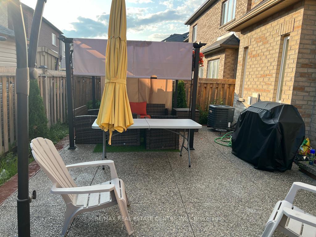 Photo 54 of 15 Lola Crescent, Brampton, Northwest Brampton — HOMEH
