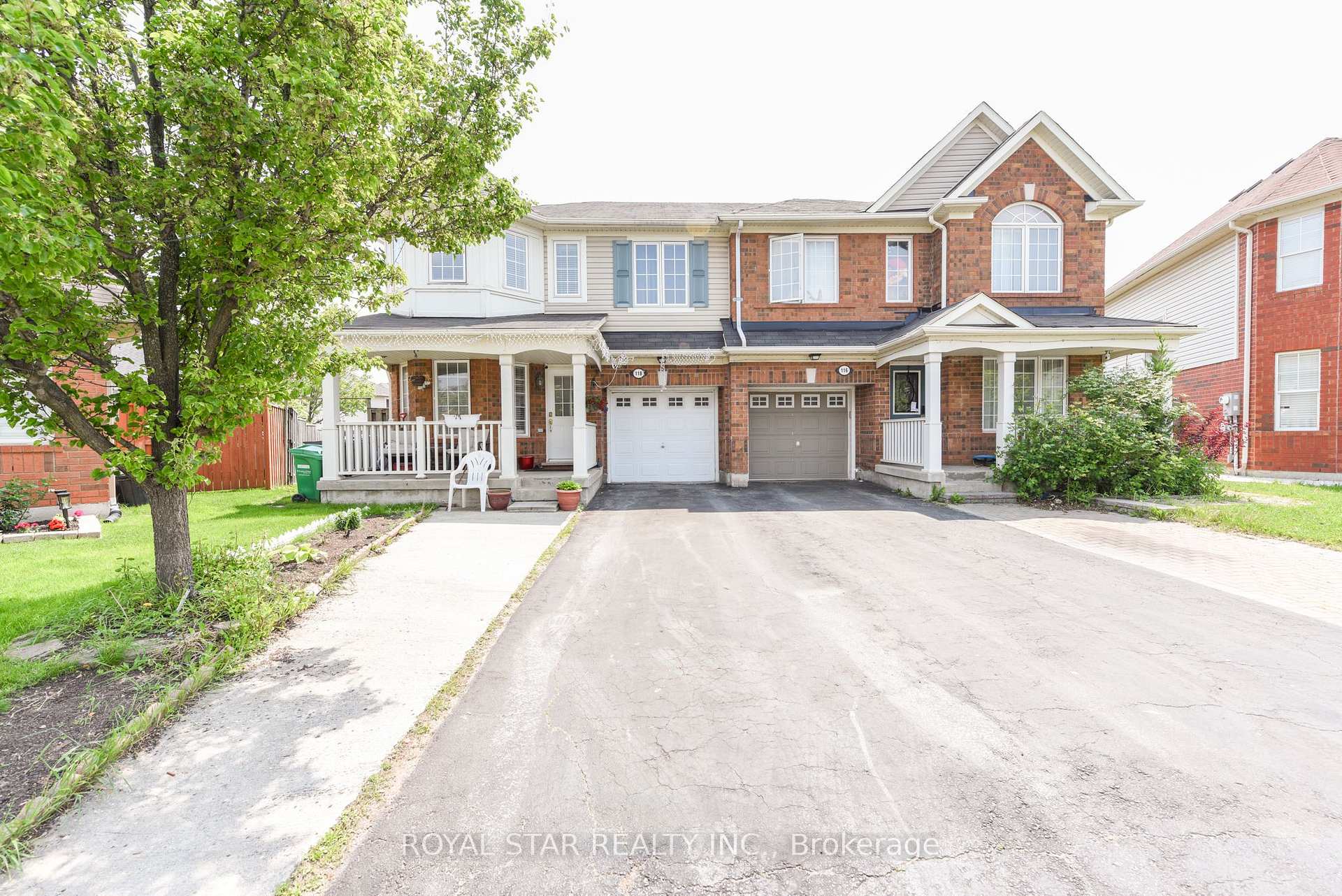 Front of 118 Decker Hollow Circle