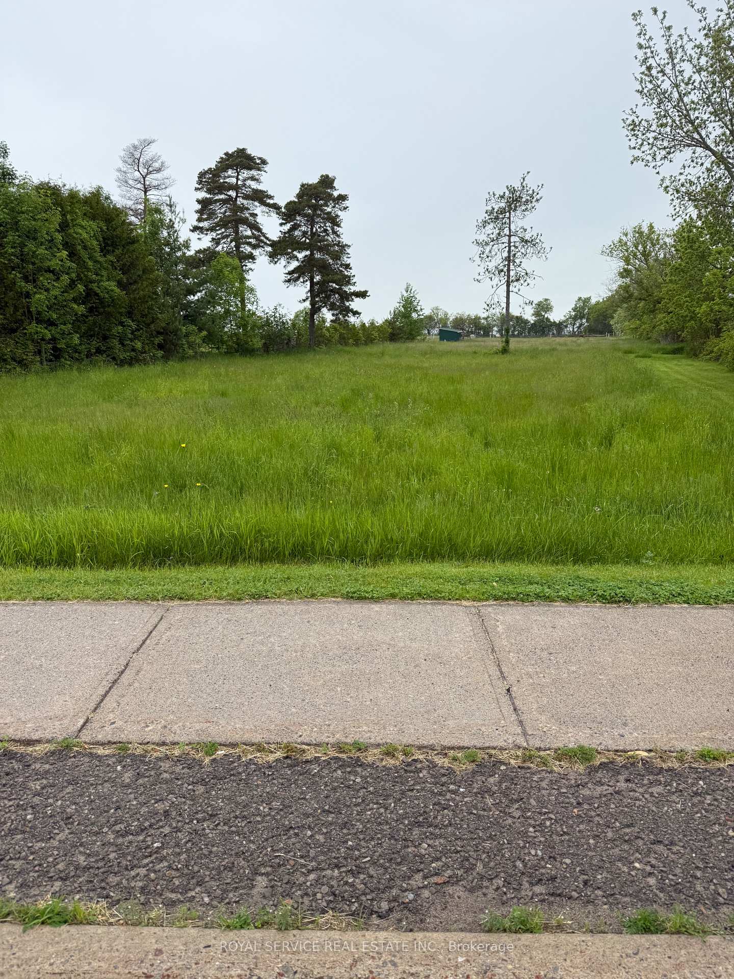Front of 4550 Highway 2