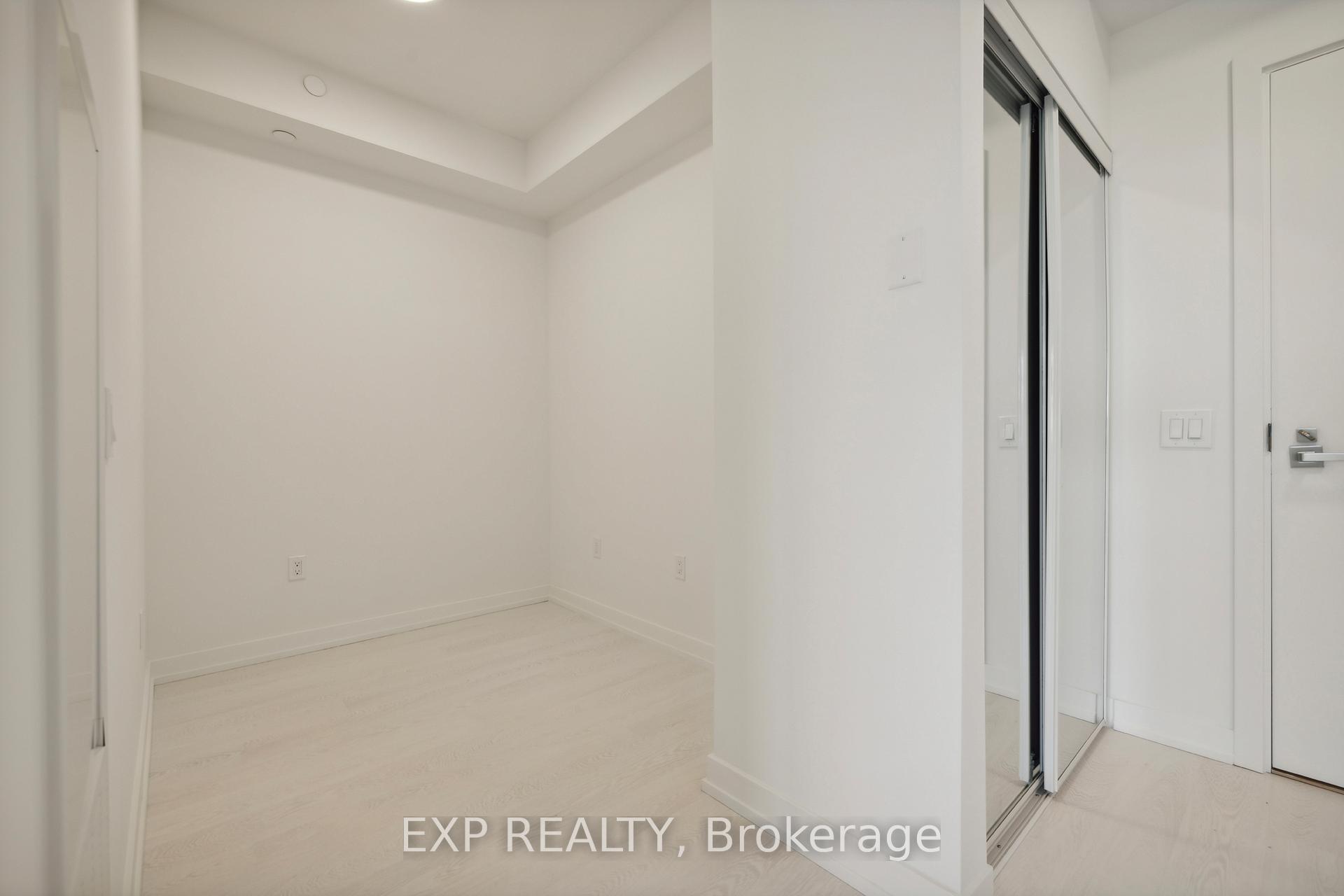 Photo 9 of Unit 514, 415 Main Street W, Hamilton, Kirkendall — HOMEH