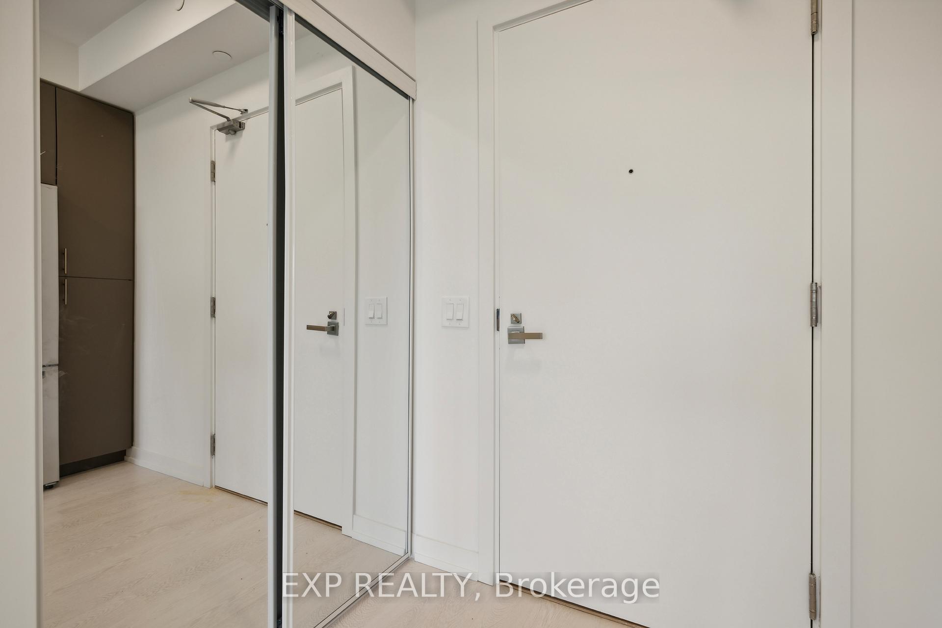 Photo 13 of Unit 514, 415 Main Street W, Hamilton, Kirkendall — HOMEH