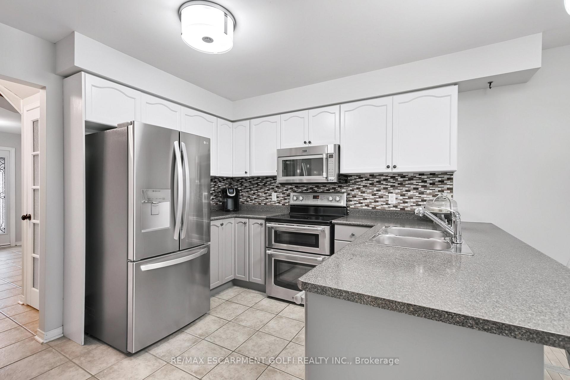 Photo 4 of 317 Jacqueline Boulevard, Hamilton, Allison — HOMEH
