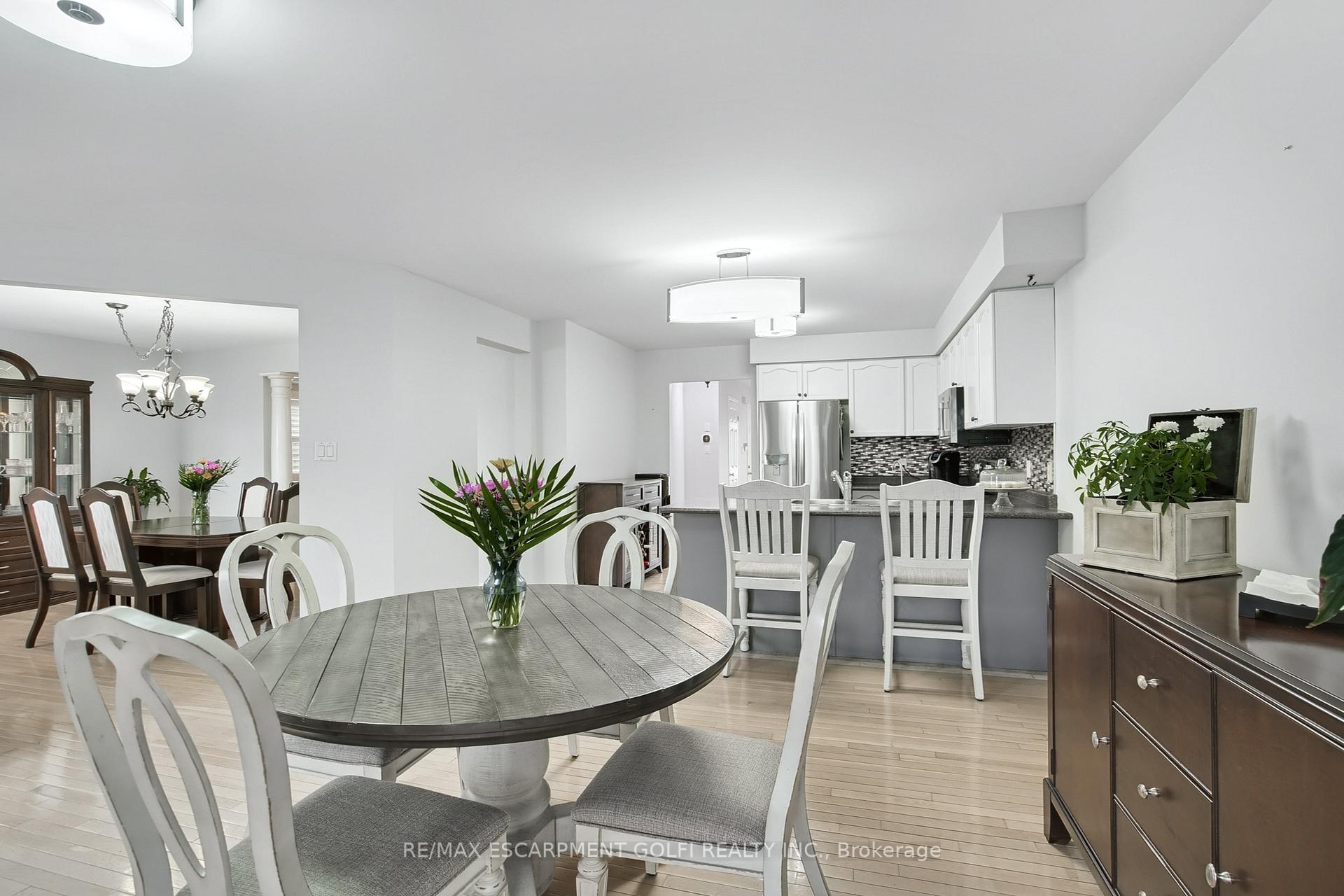 Photo 7 of 317 Jacqueline Boulevard, Hamilton, Allison — HOMEH