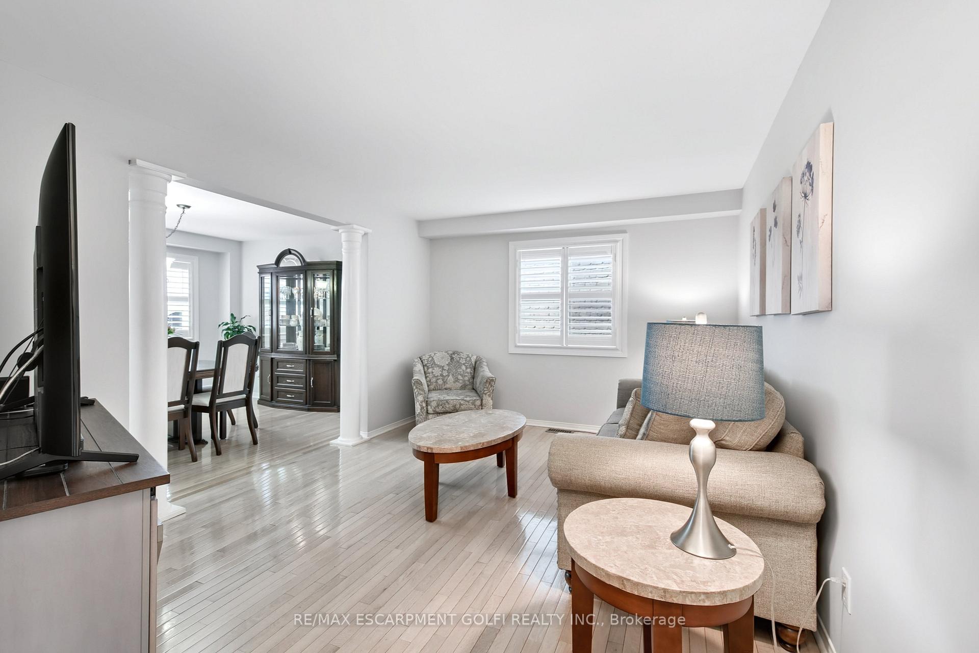 Photo 12 of 317 Jacqueline Boulevard, Hamilton, Allison — HOMEH
