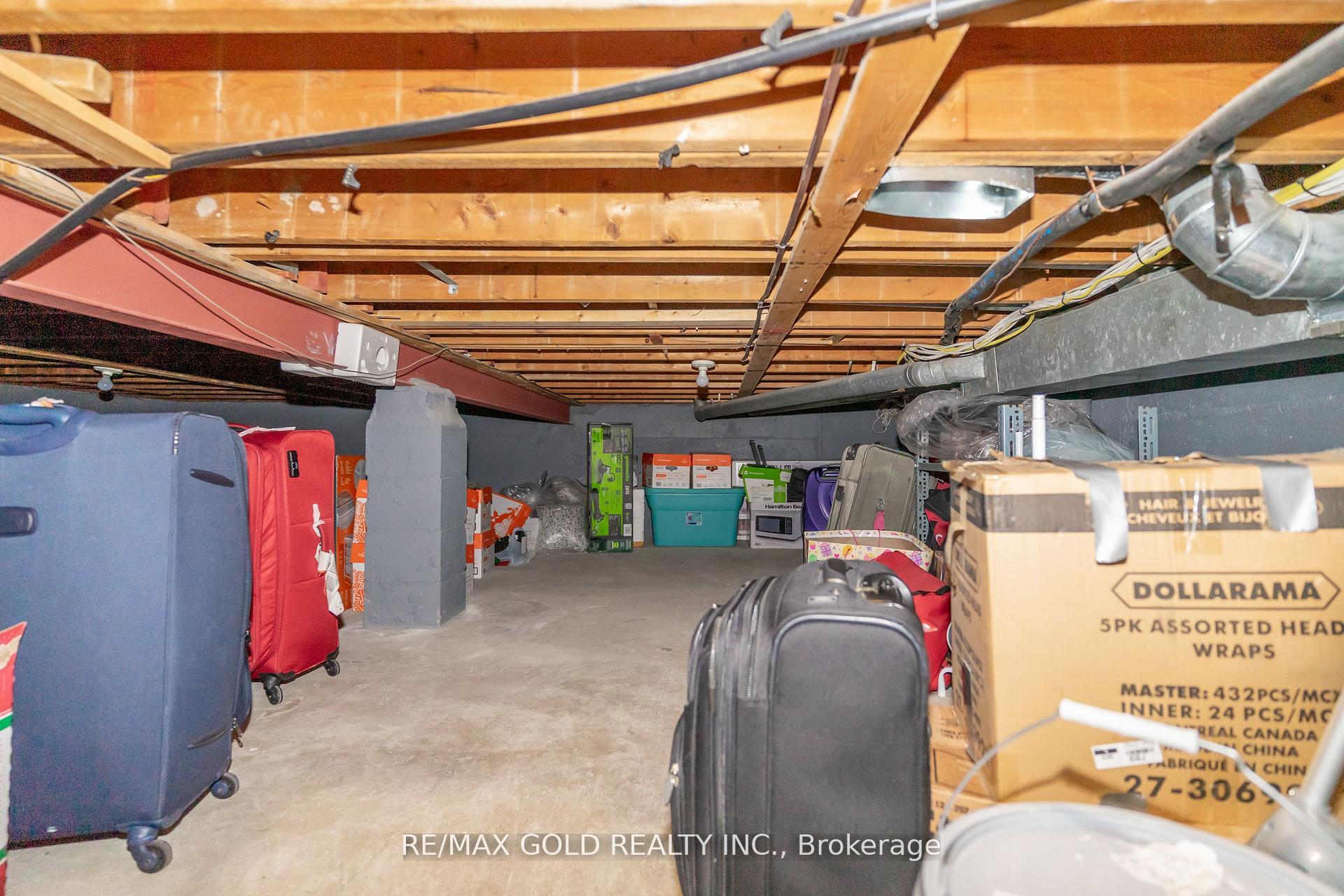 Photo 59 of 21 Argyle Crescent, Brampton, Avondale — HOMEH