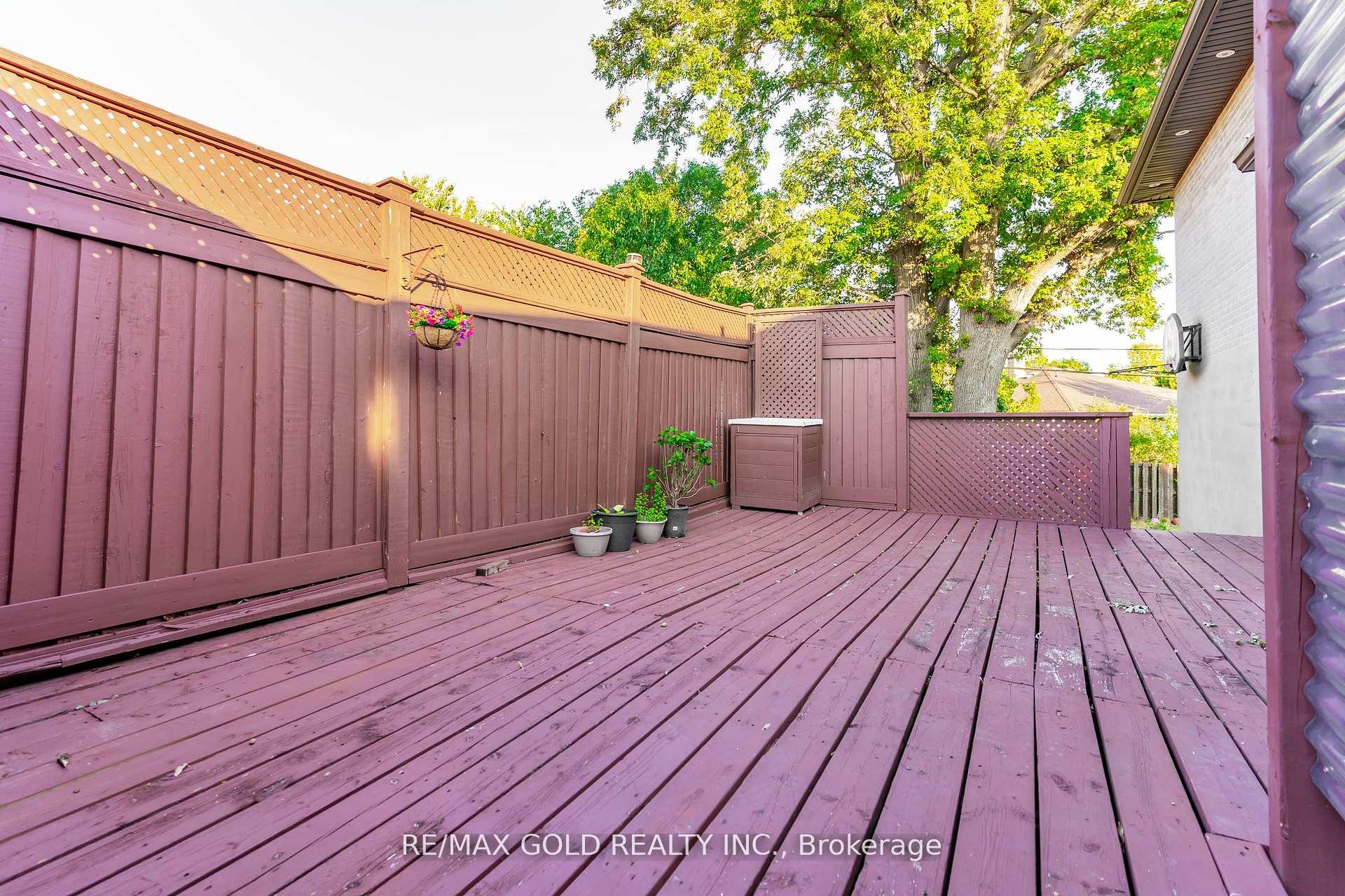 Photo 82 of 21 Argyle Crescent, Brampton, Avondale — HOMEH